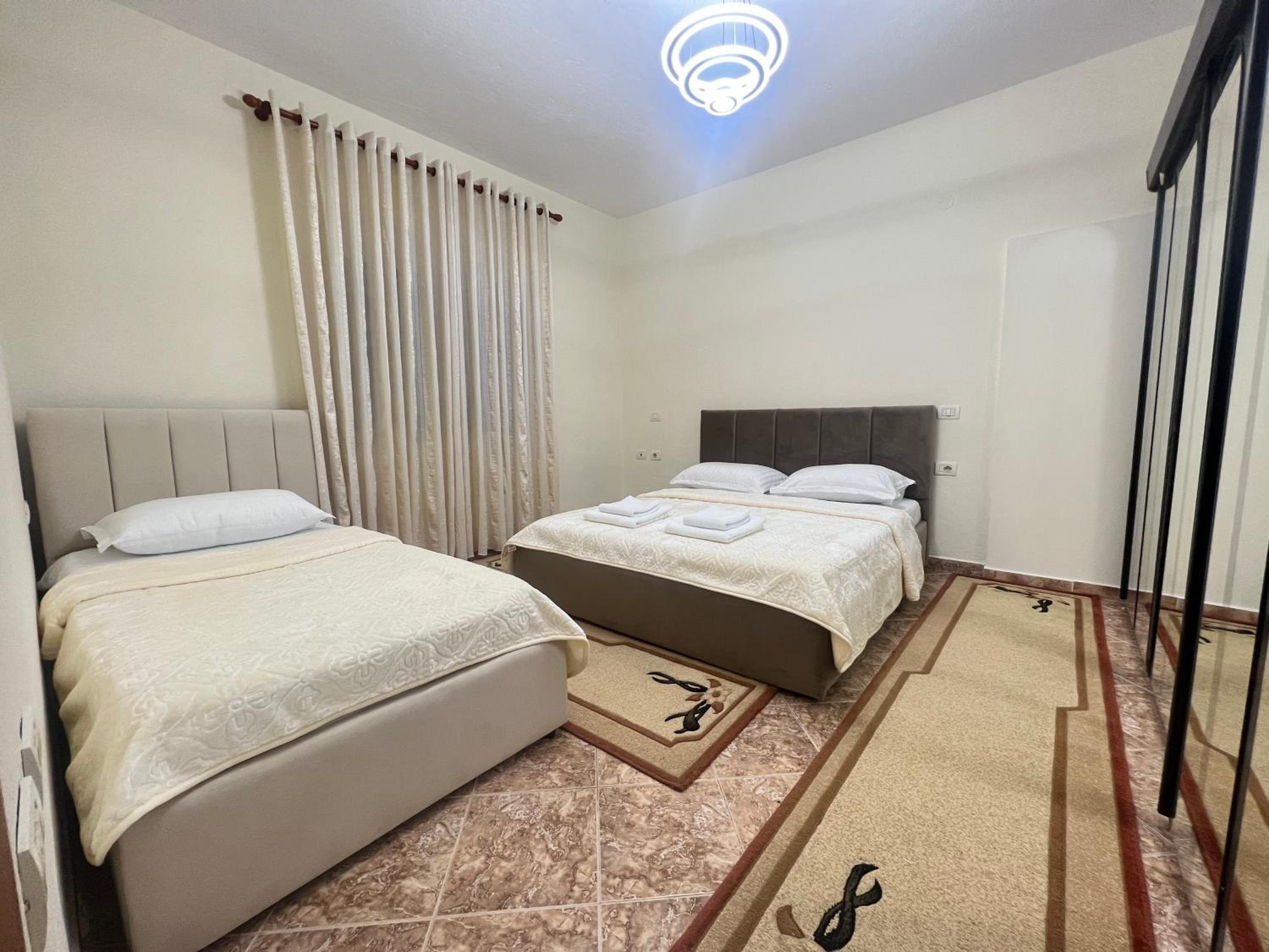 Mandi Apartament