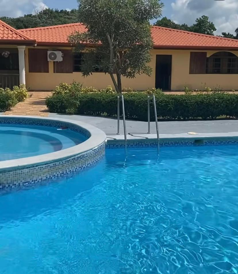 Villa las Rosas JP view 4