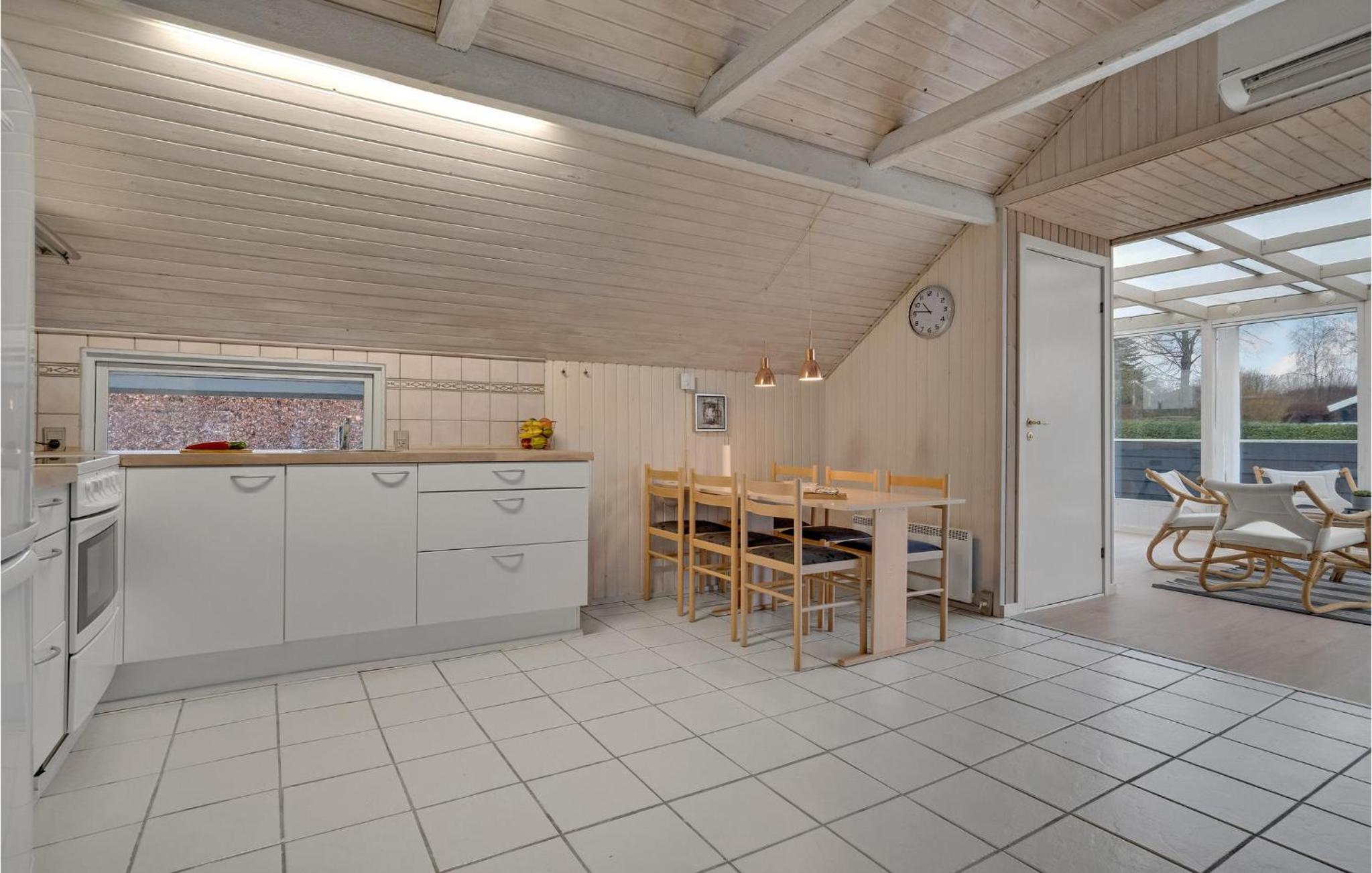 Gorgeous Home In Hejls With Wifi