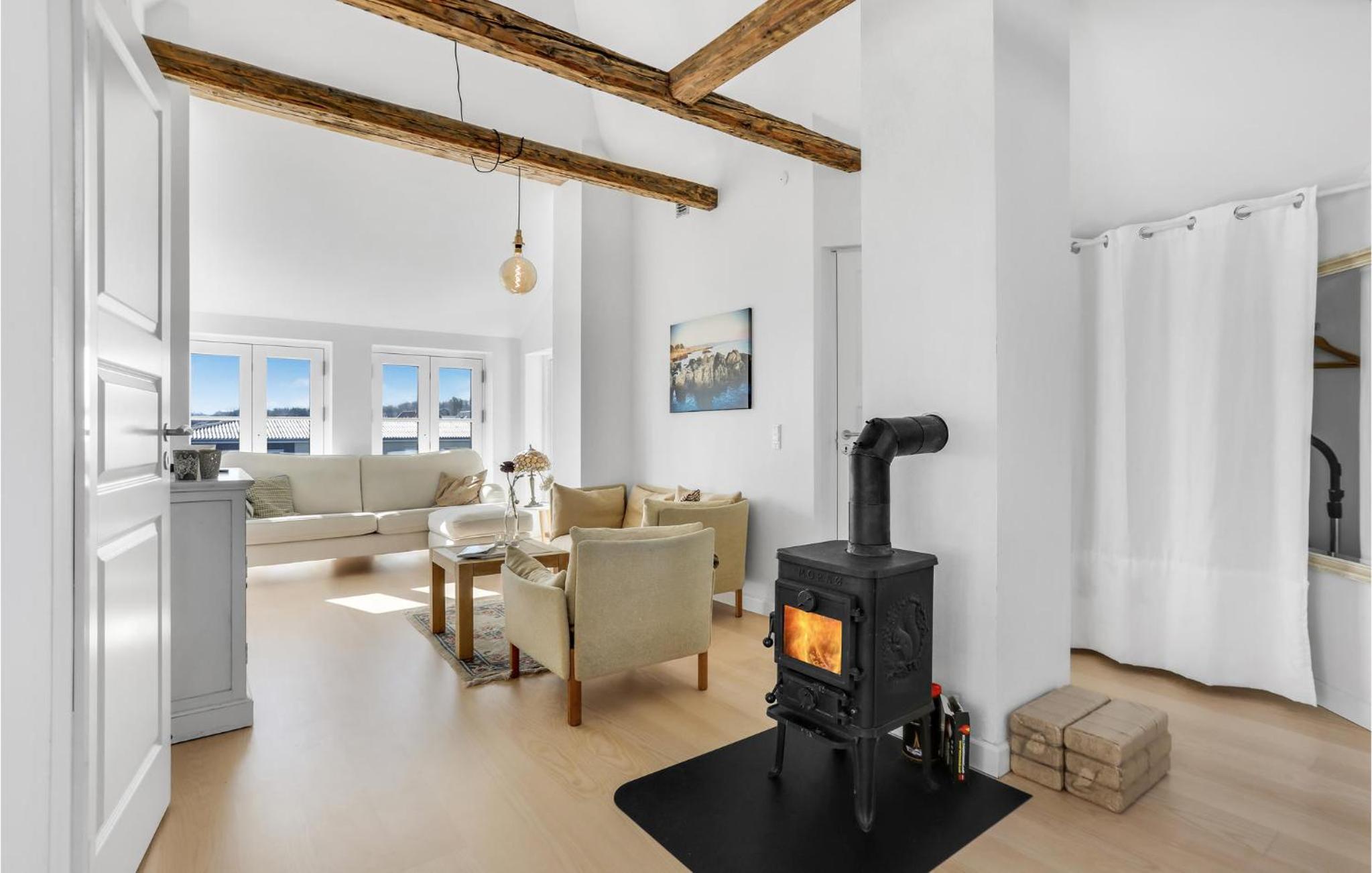 2 Bedroom Beautiful Home In Allinge
