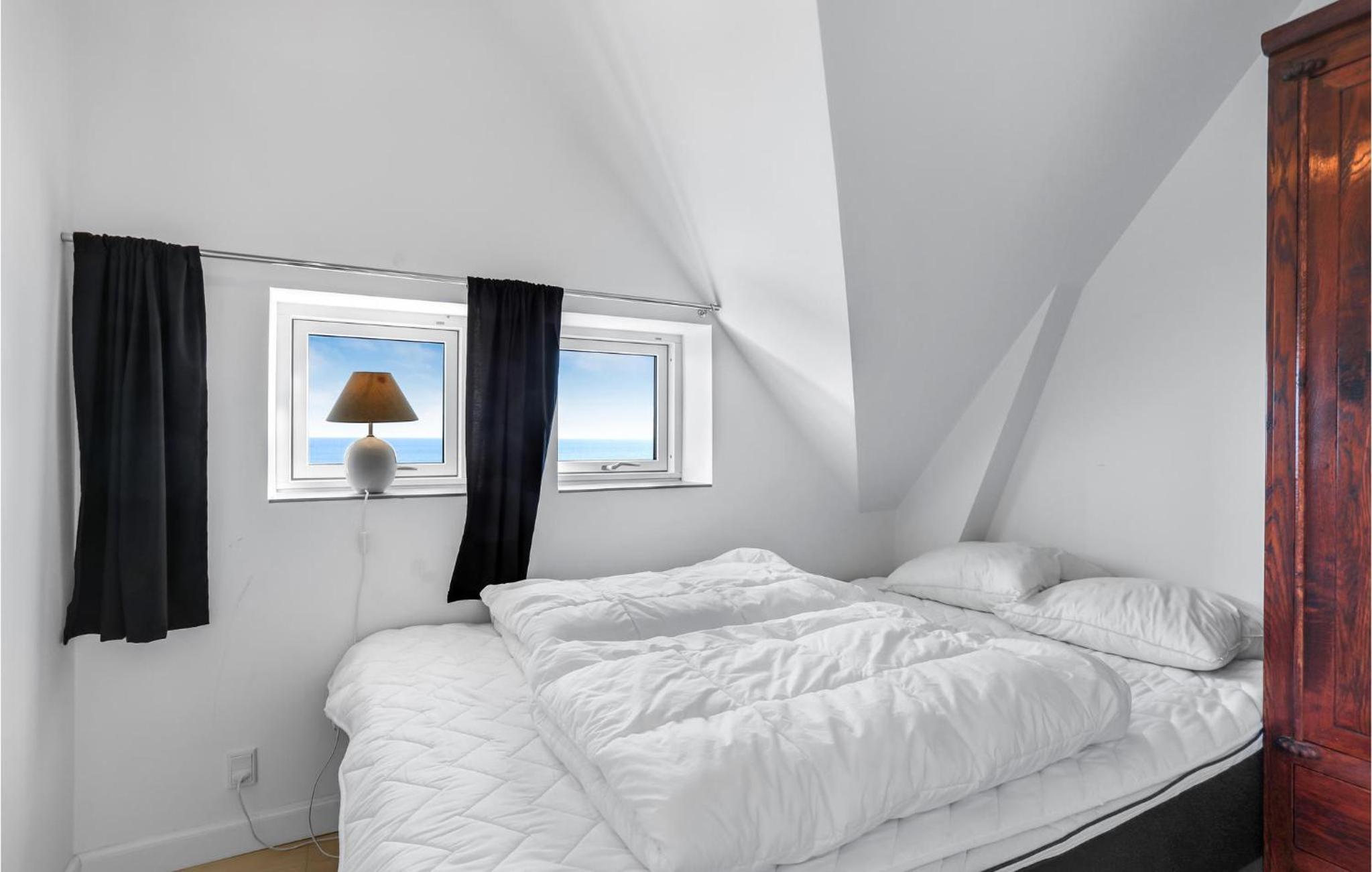 2 Bedroom Beautiful Home In Allinge