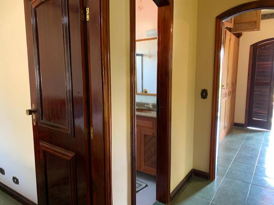 Casa 5 dormitórios - Iguaba - Região dos Lagos