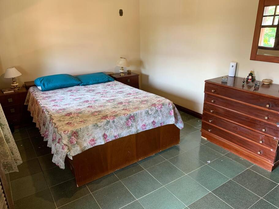 Casa 5 dormitórios - Iguaba - Região dos Lagos