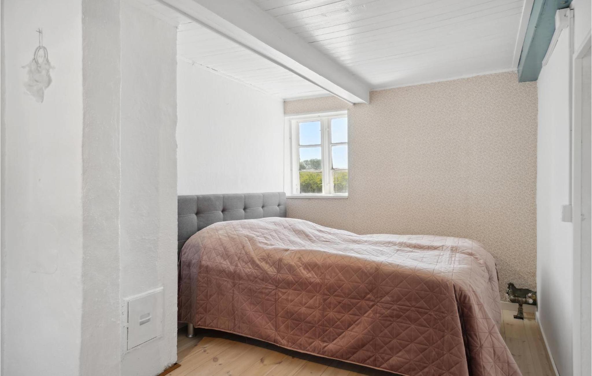 Beautiful Home In Lundby With Wifi