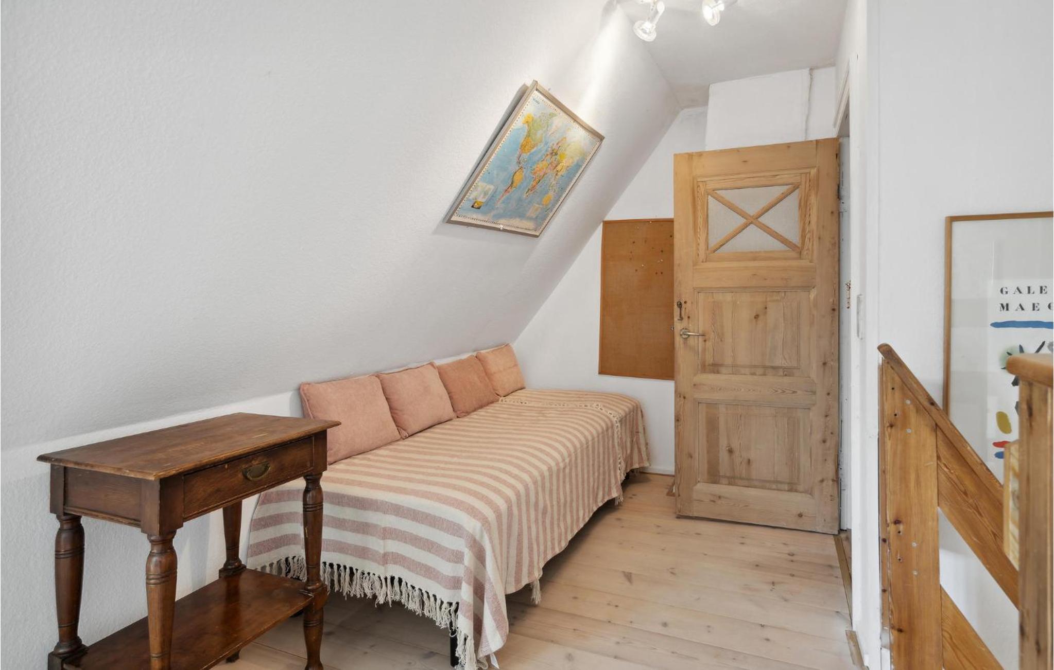 Beautiful Home In Lundby With Wifi