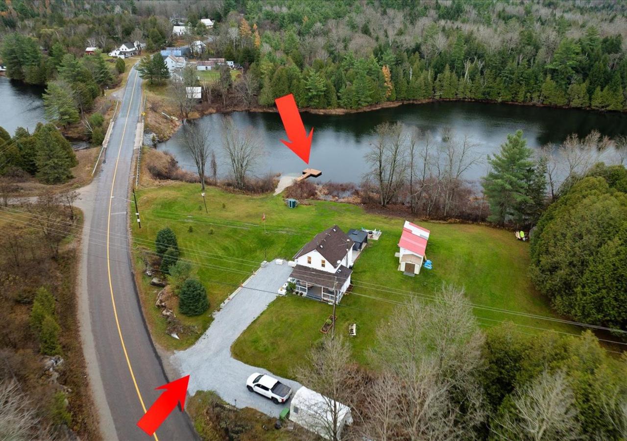 Snugly Valley -Waterfront at Ompah, North Frontenac, Ontario near Bon Echo