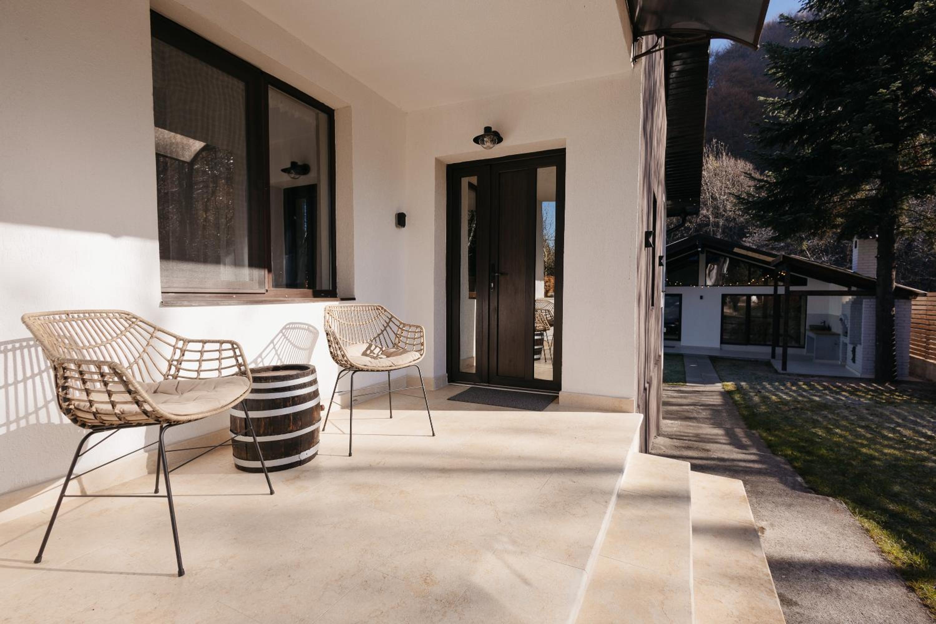 Cabana Rapsodia