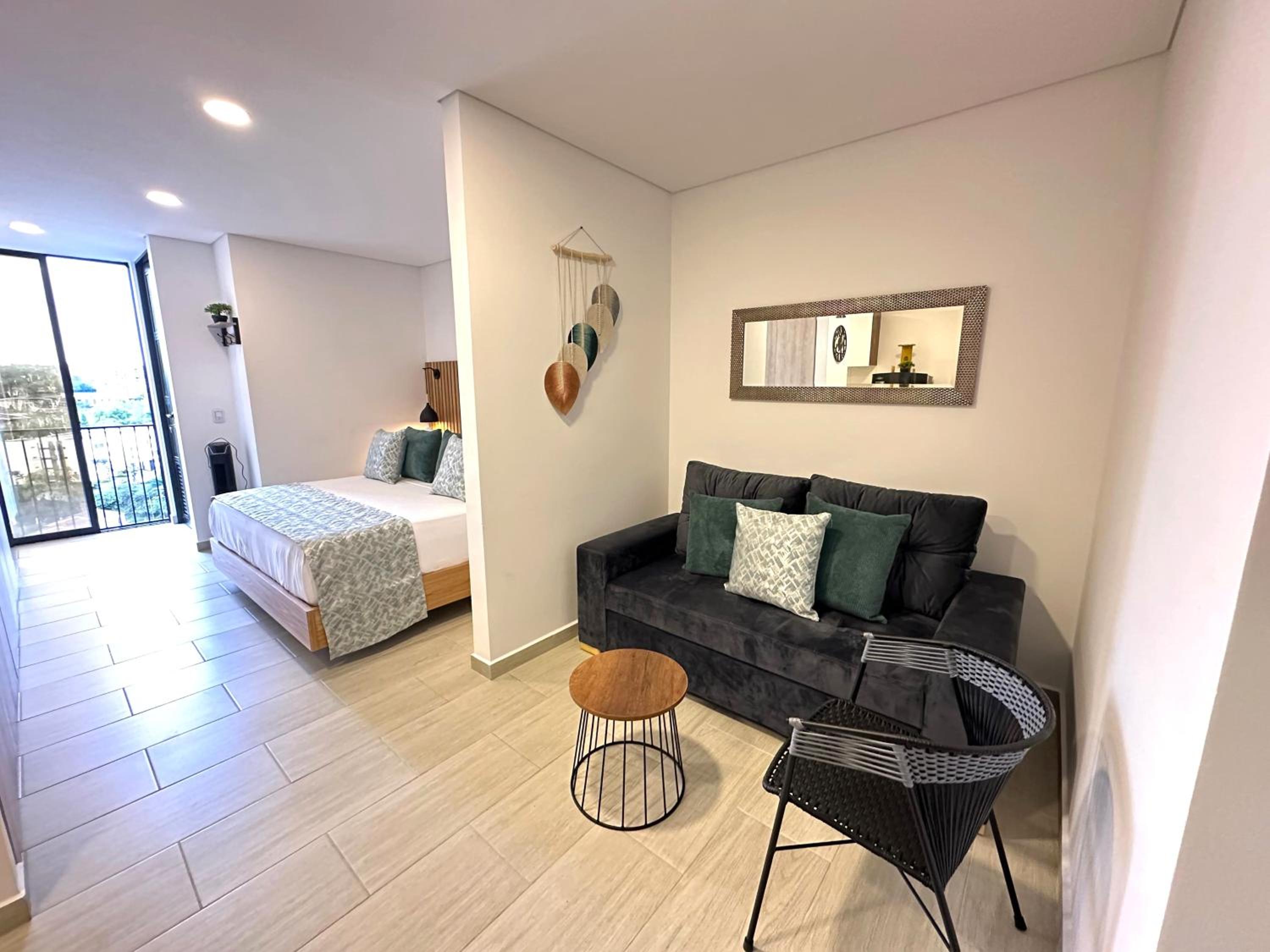 Amara804- Increible apartamento en Laureles con linda vista