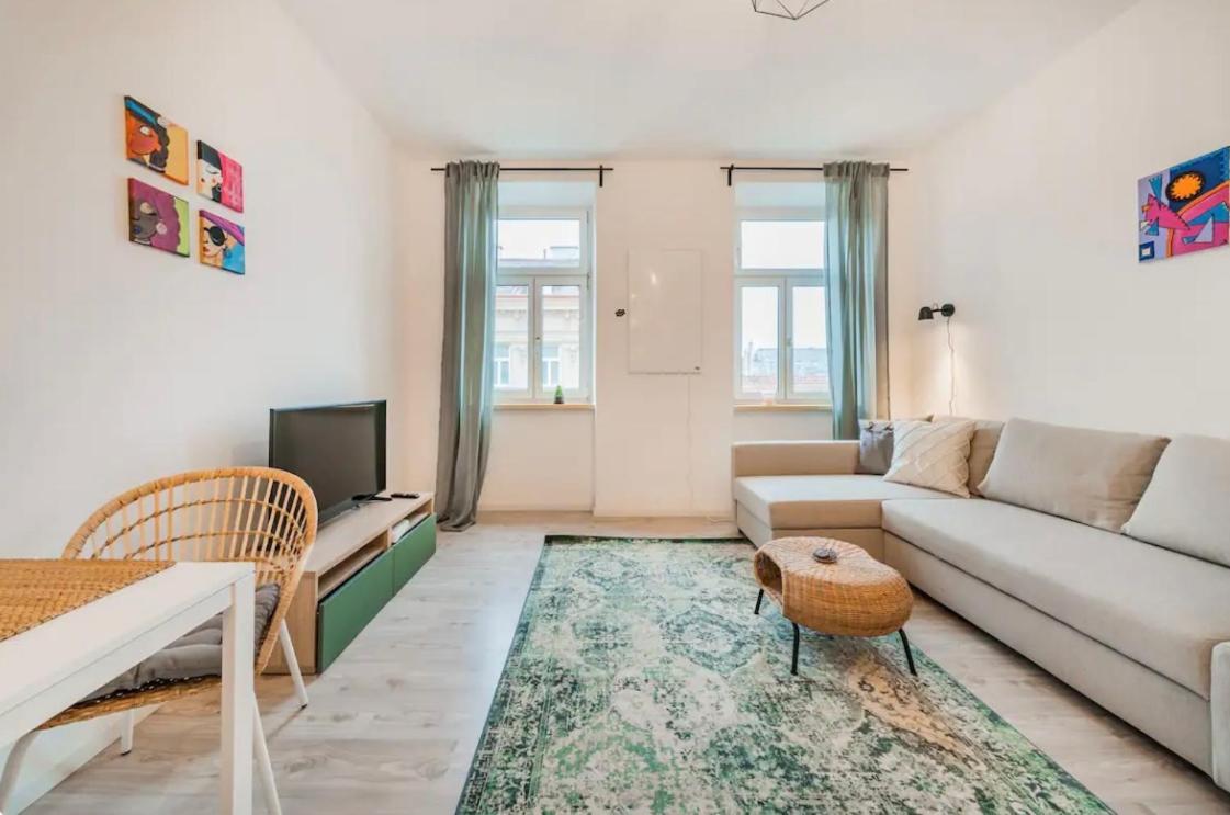 Cute Apartment