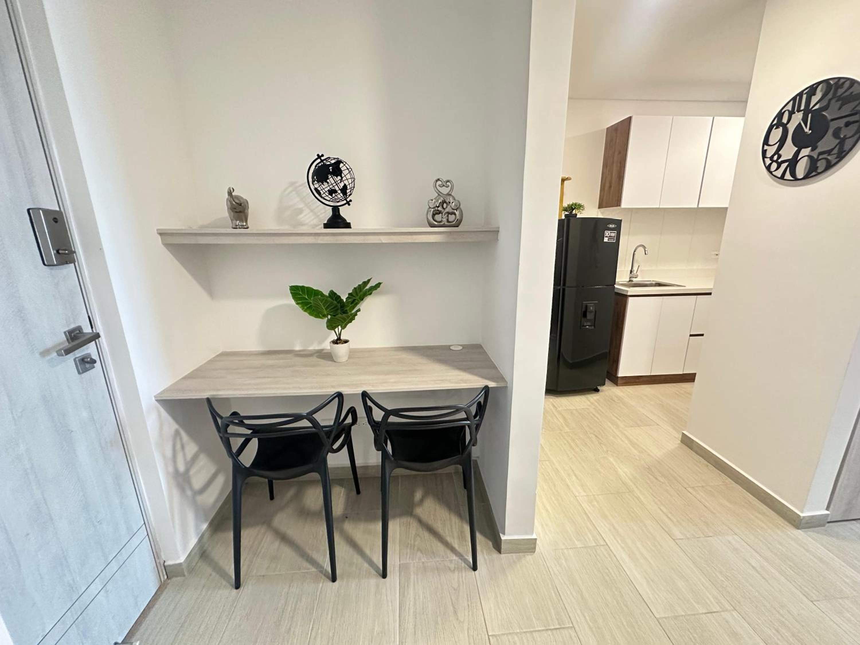 Amara804- Increible apartamento en Laureles con linda vista