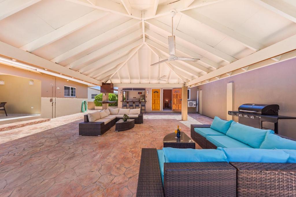 Bubali Breeze Stunning Private Villa with pool