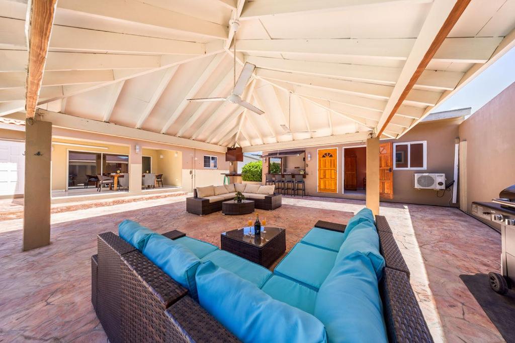 Bubali Breeze Stunning Private Villa with pool