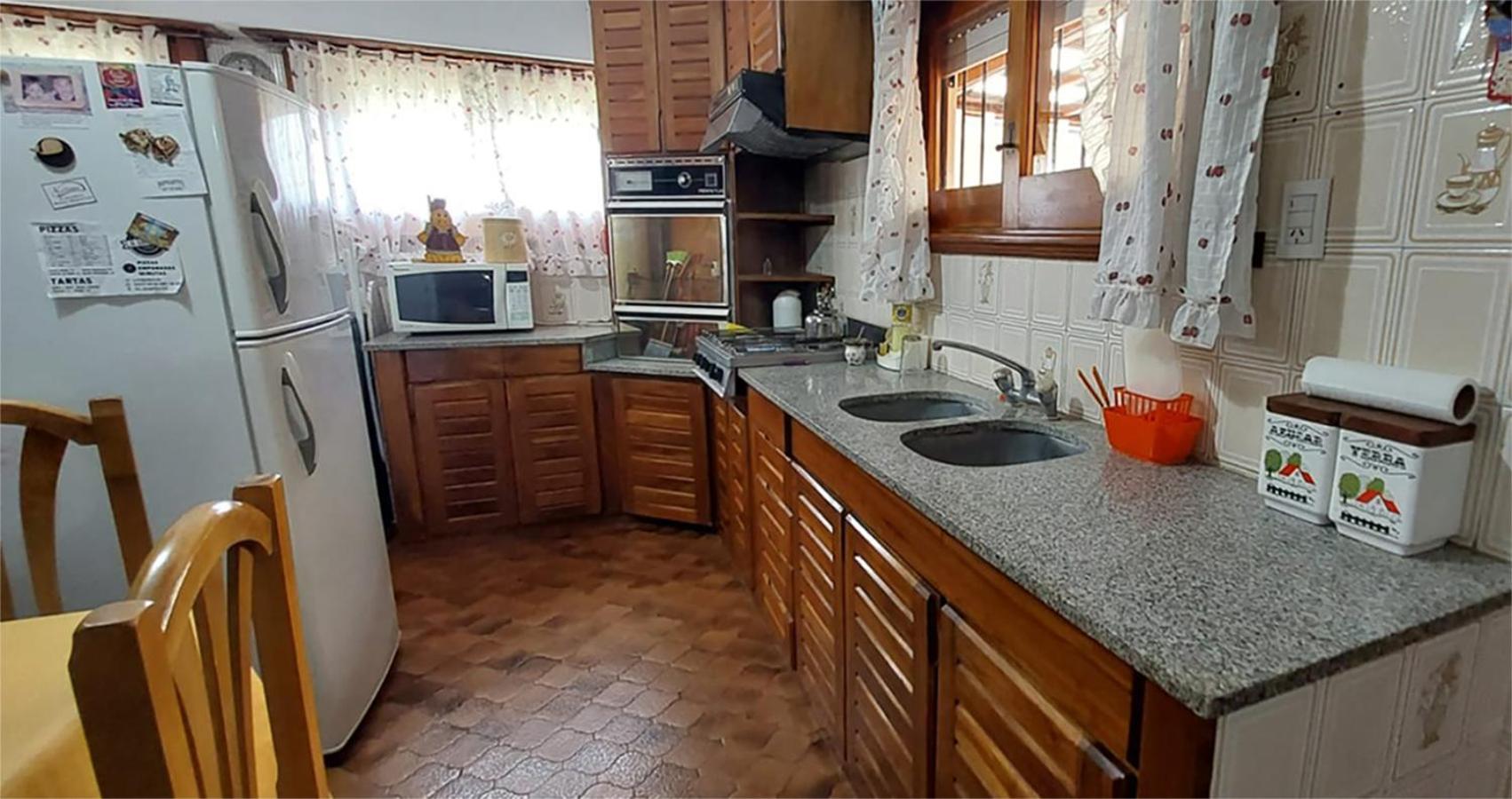 Alquiler Chalet Necochea Verano 2262sesentaycuatro,cuarenticinco,cincuentayseis