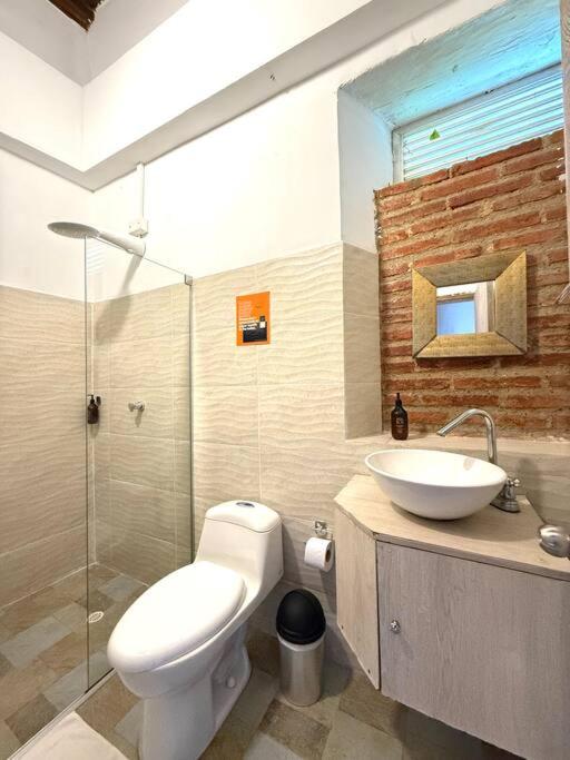 Casa Mayor, Aldaba Selection