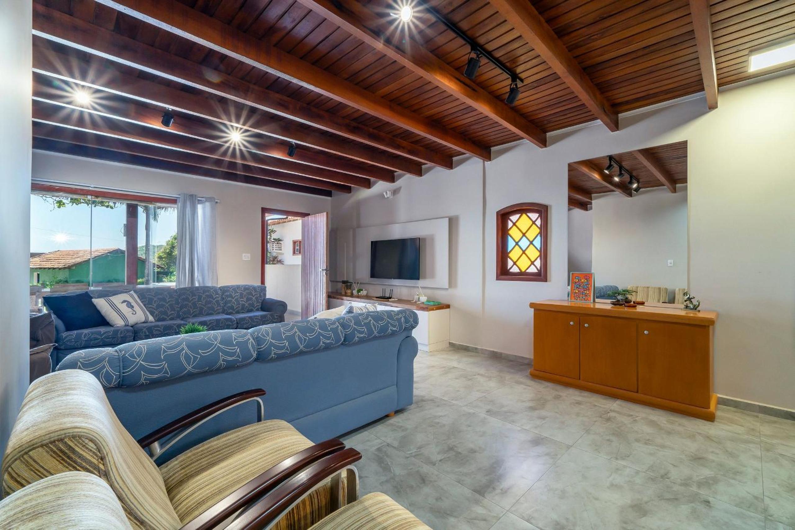 Casa Beira mar, com Jacuzzi no centro de Bombinhas