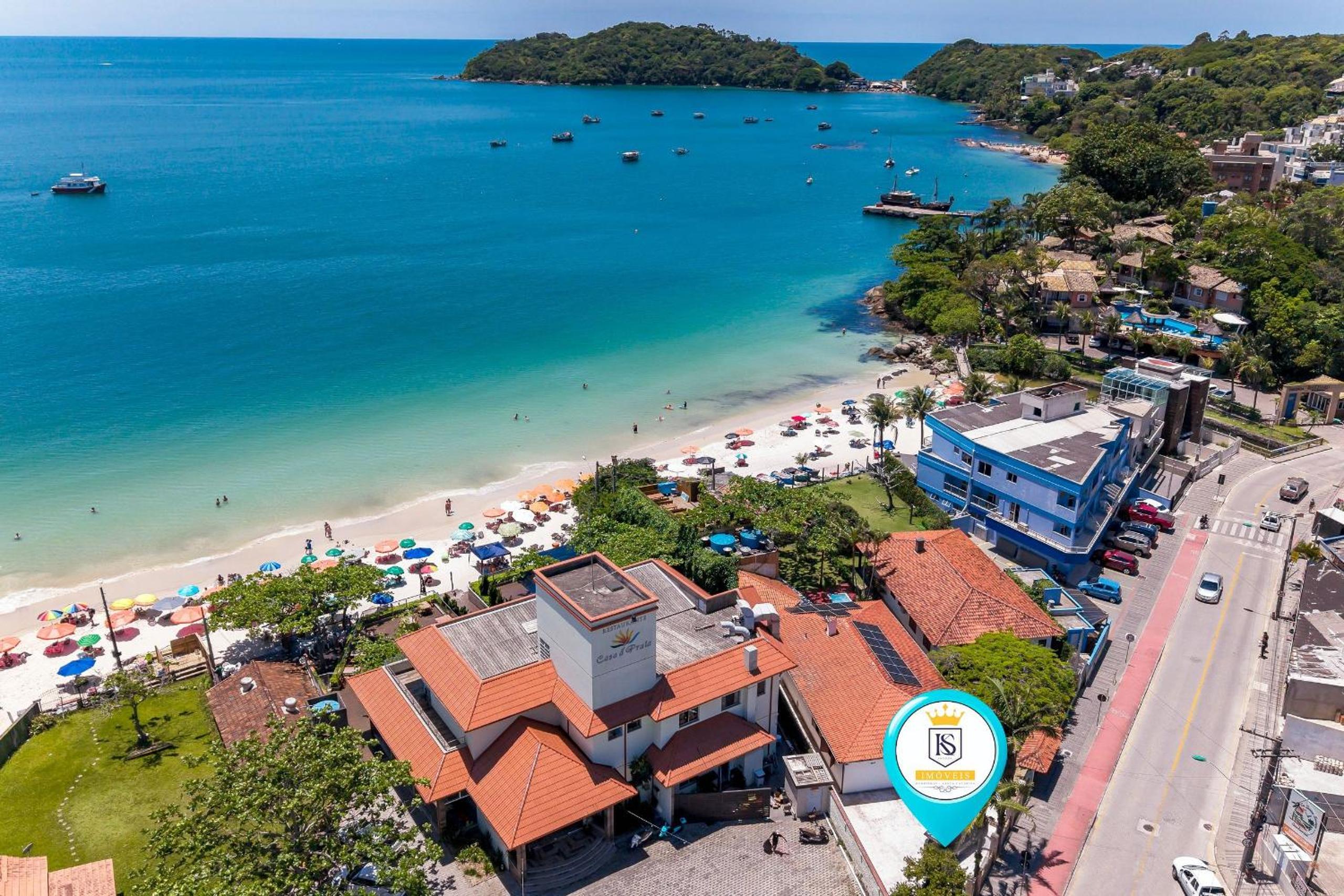 Casa Beira mar, com Jacuzzi no centro de Bombinhas