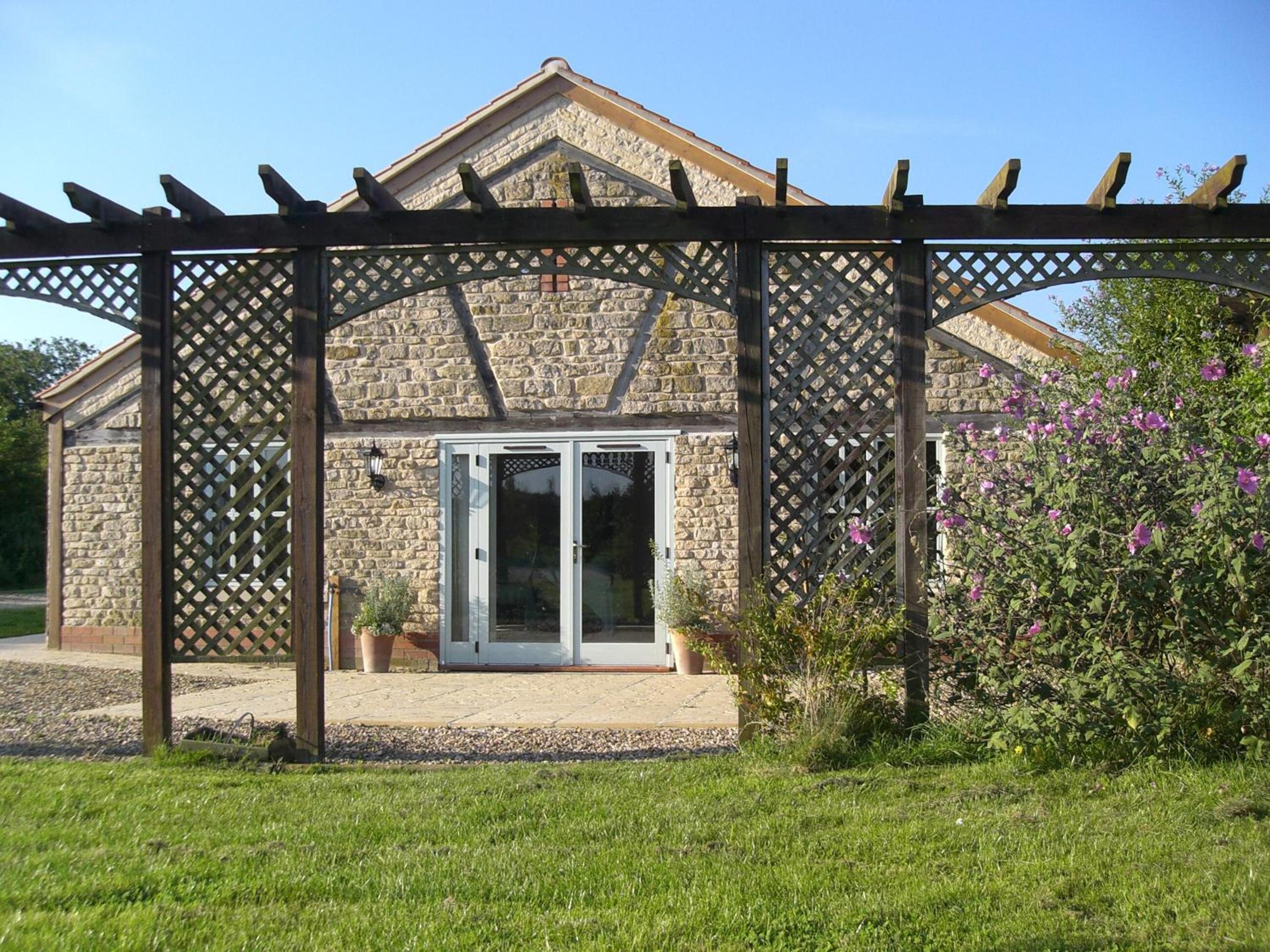 Honeysuckle Cottage view 2