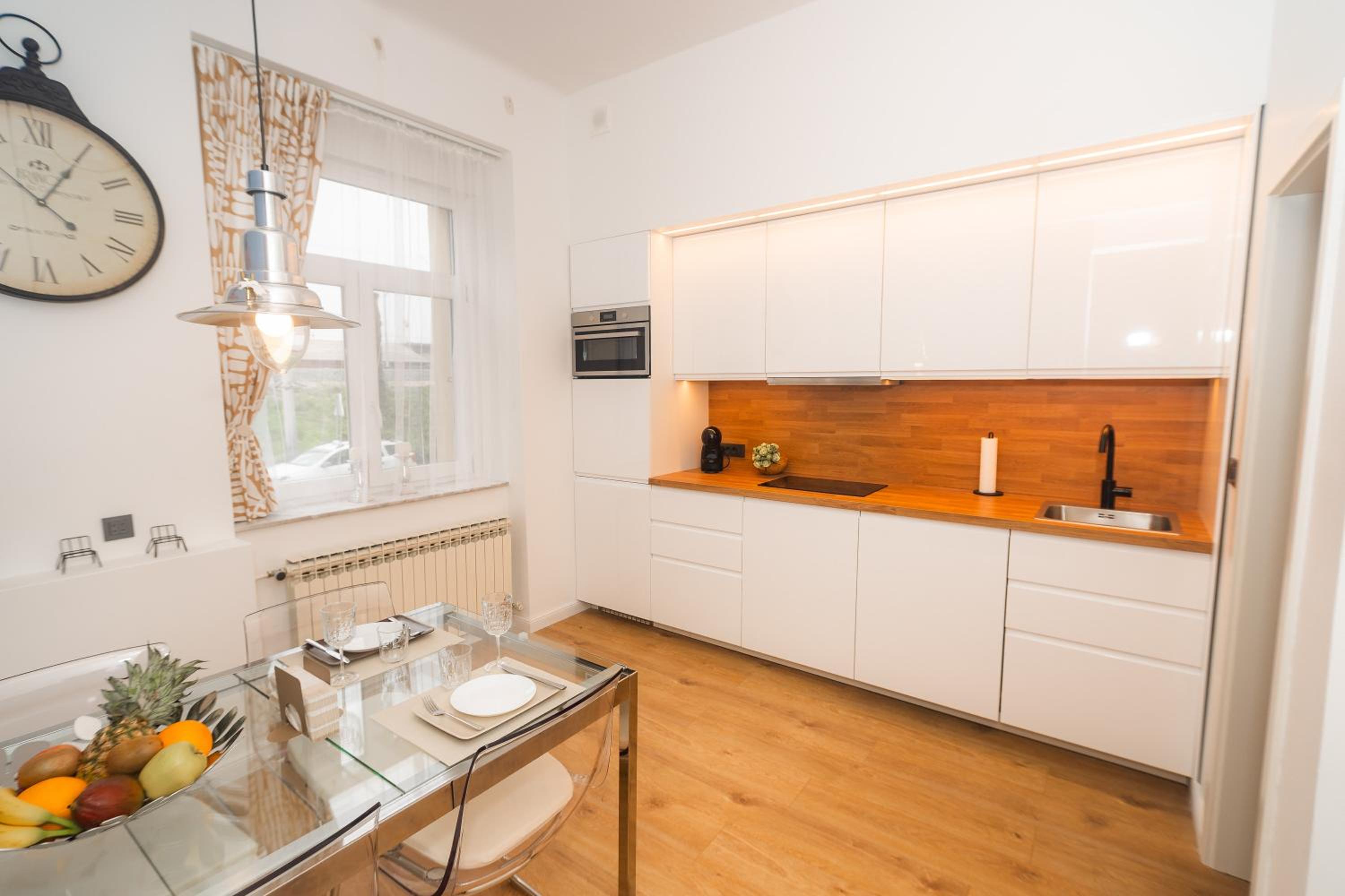 Asja Apartment Zagreb - Spacious Central Stay view 3