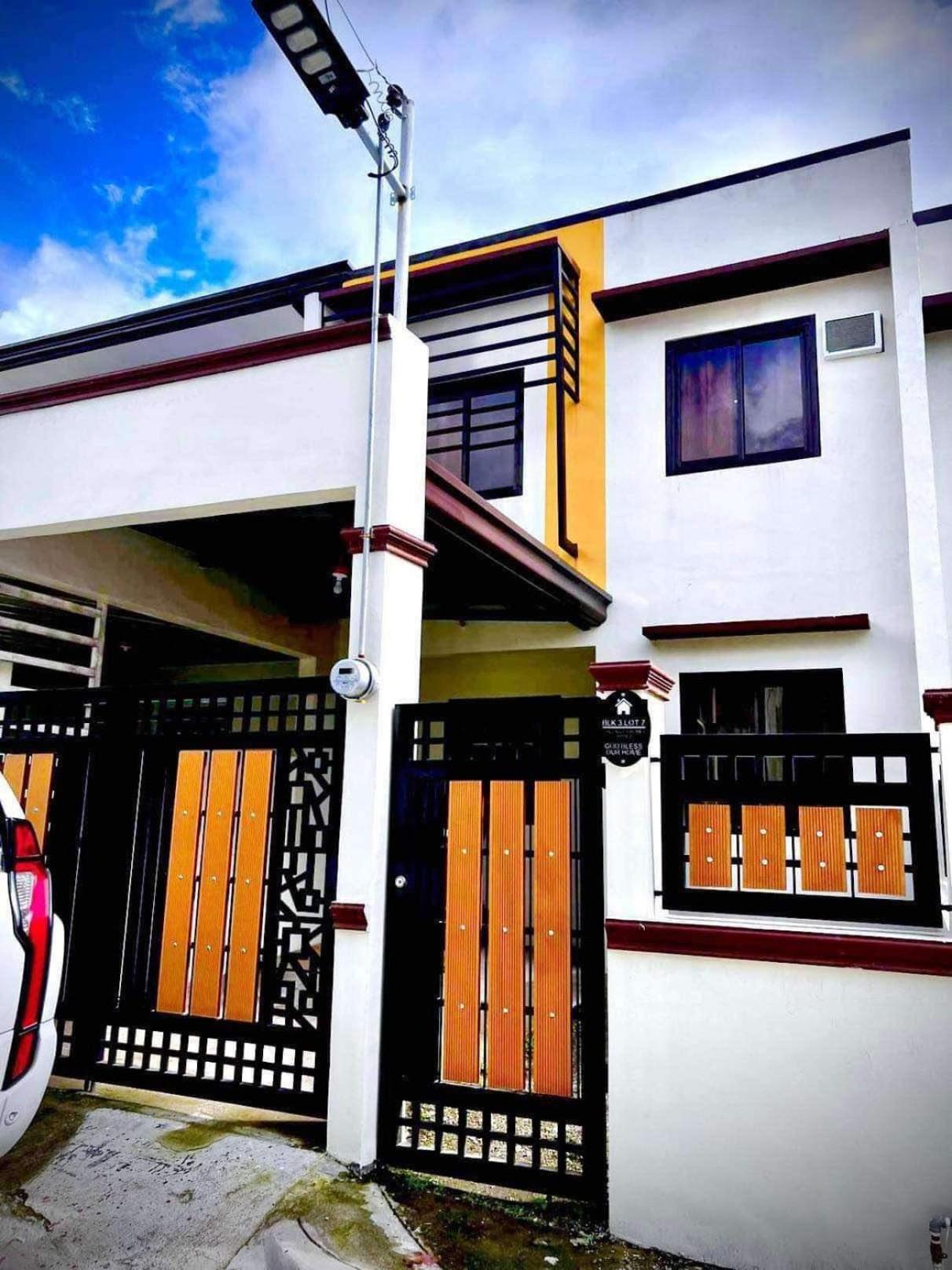 NobieAzzir Place Lipa City Transient Homes