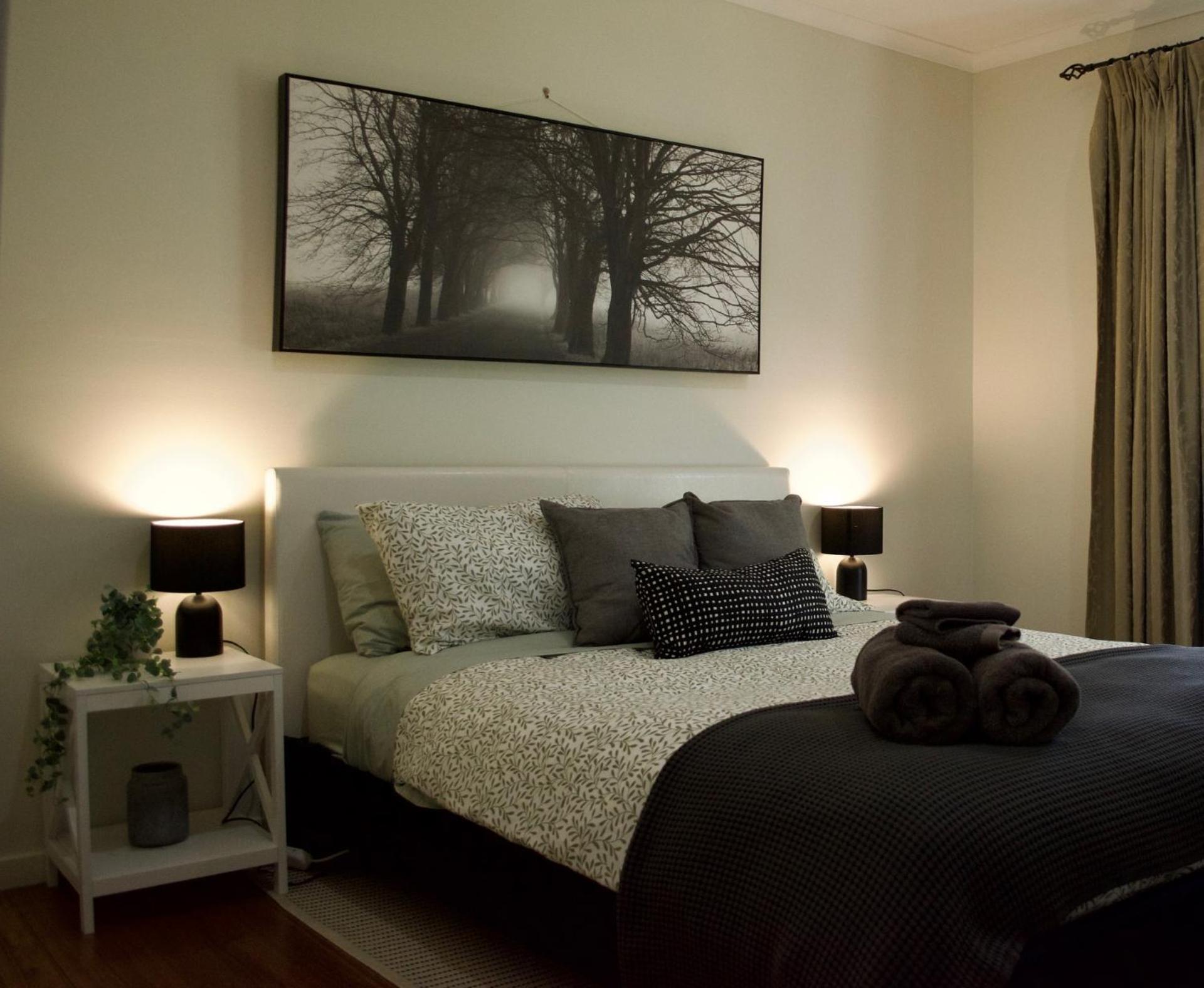 Heart of Romsey - Central Location & Pet Friendly