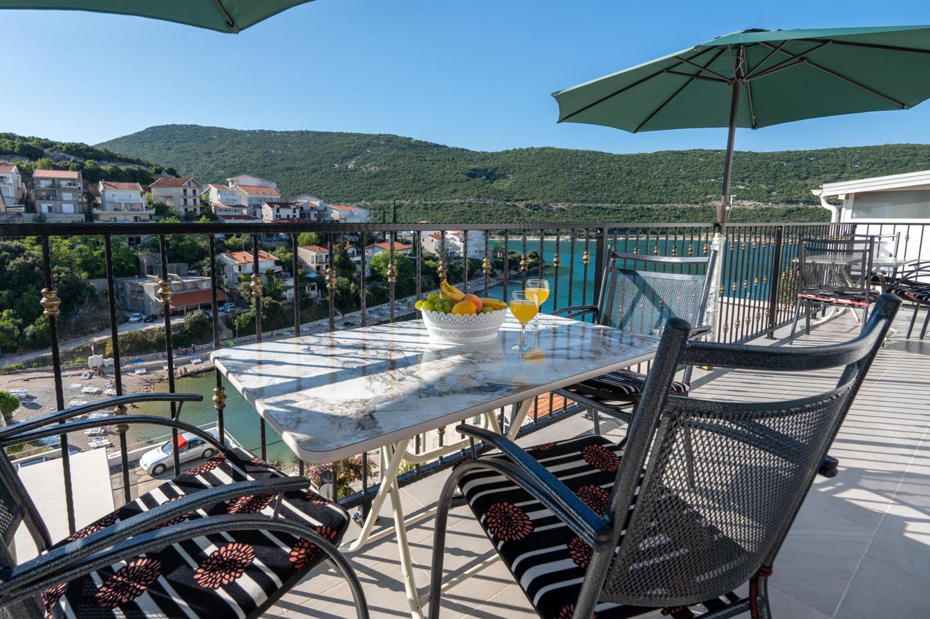 Apartmani Budeš