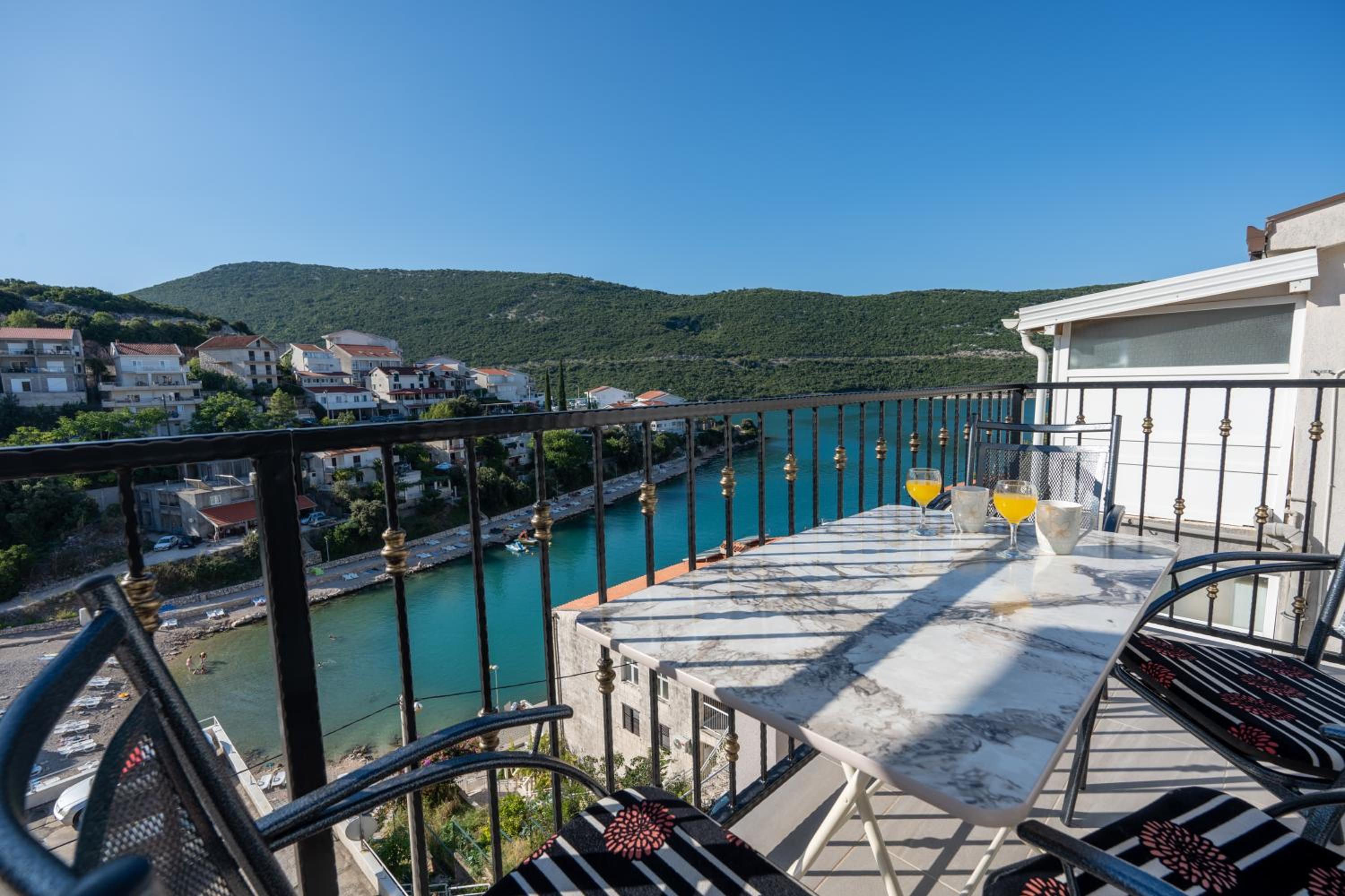 Apartmani Budeš