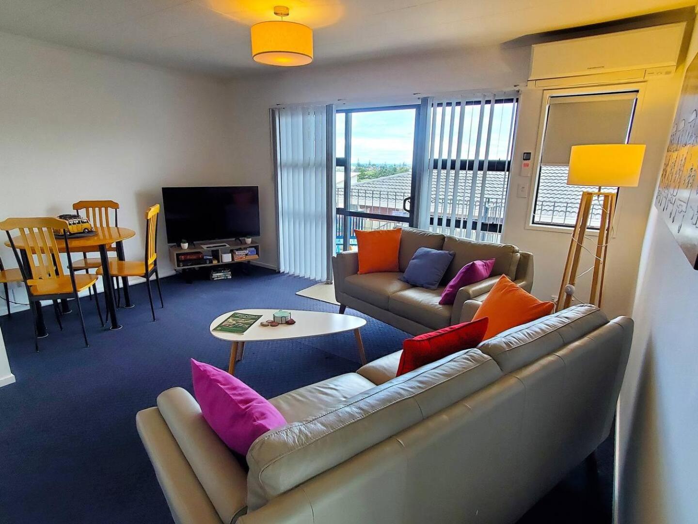 Quiet 2 Bedroom Retreat near the Beach view 3