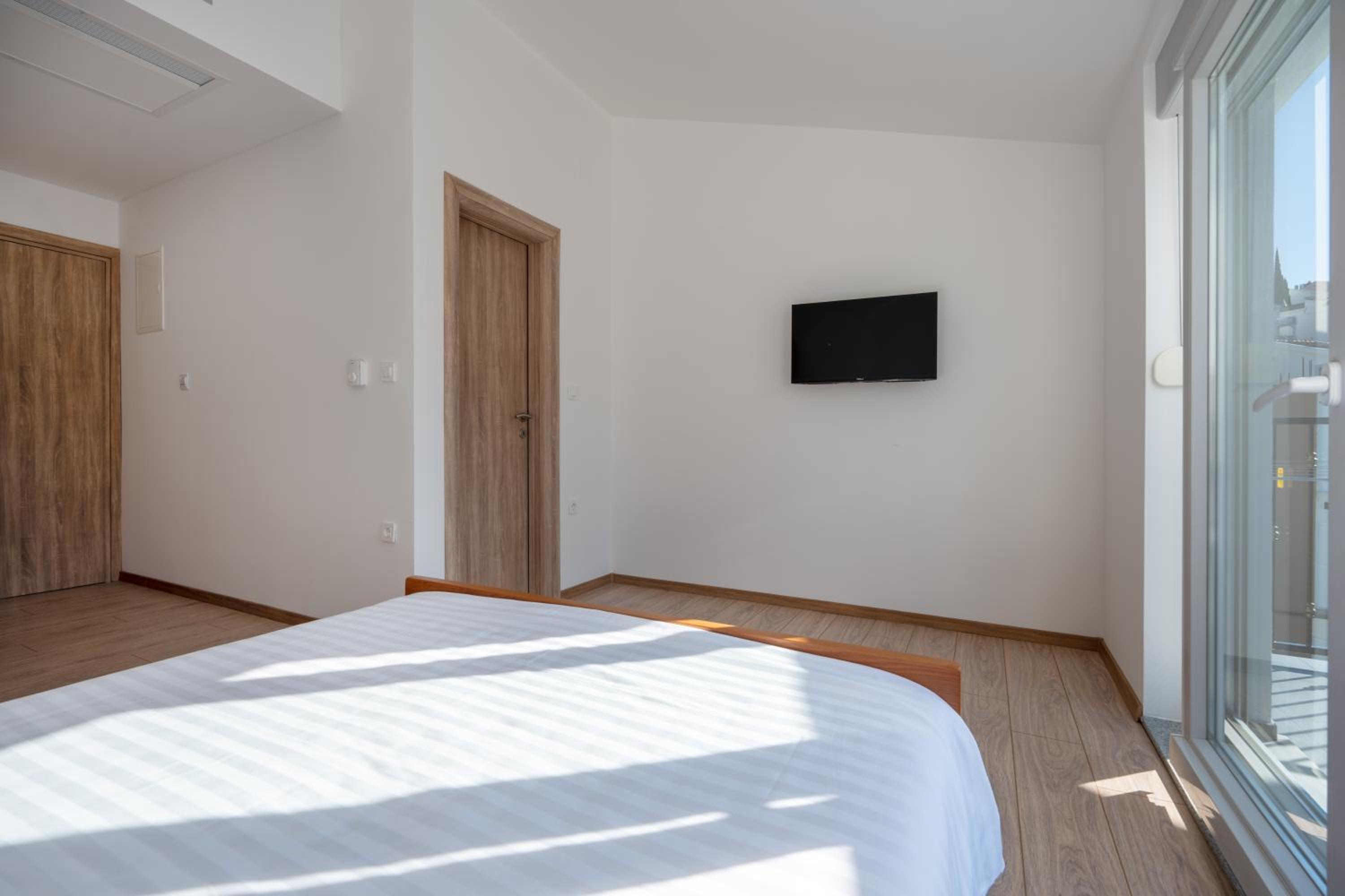 Apartmani Budeš