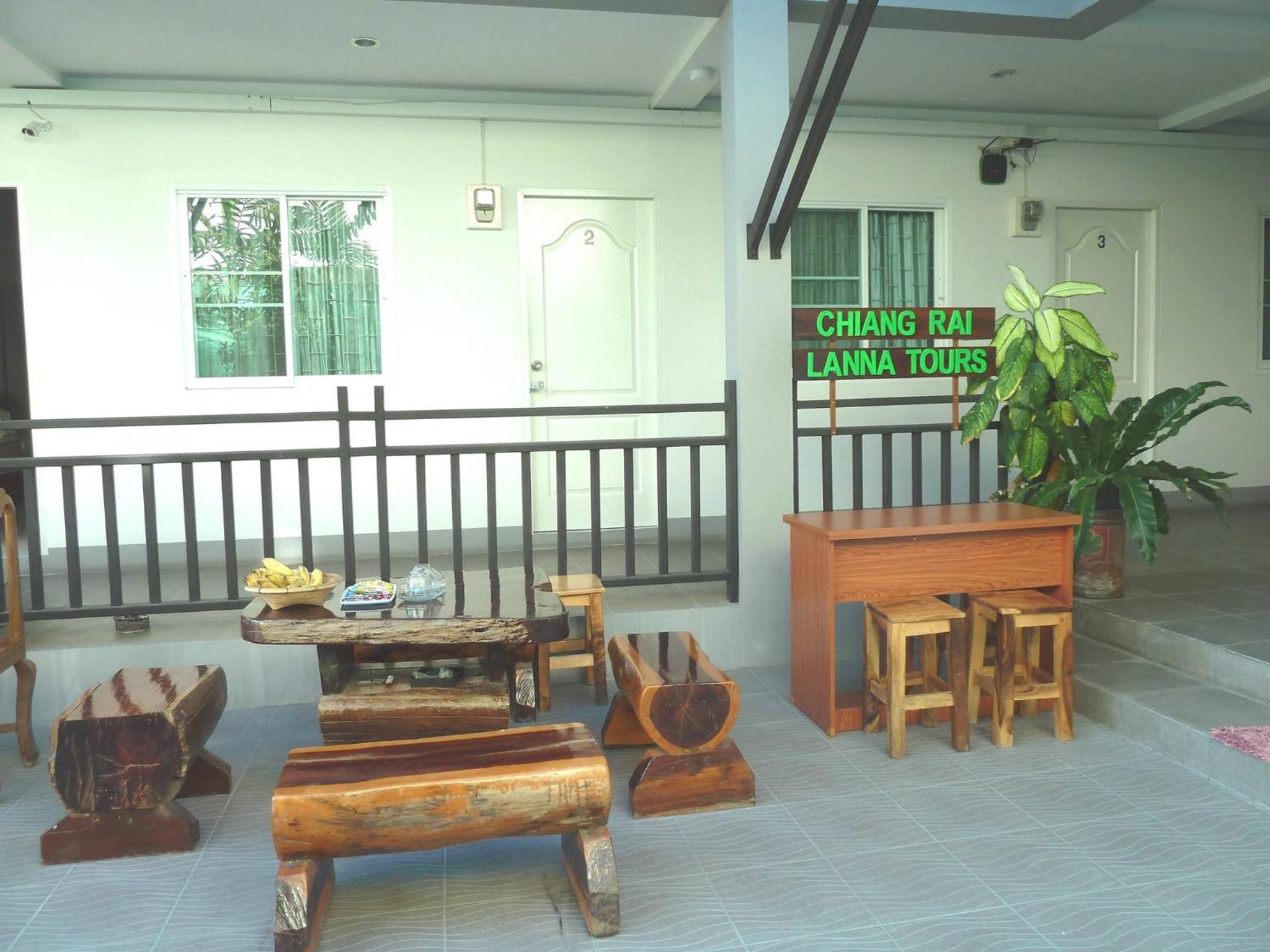 Grandma Kaew House