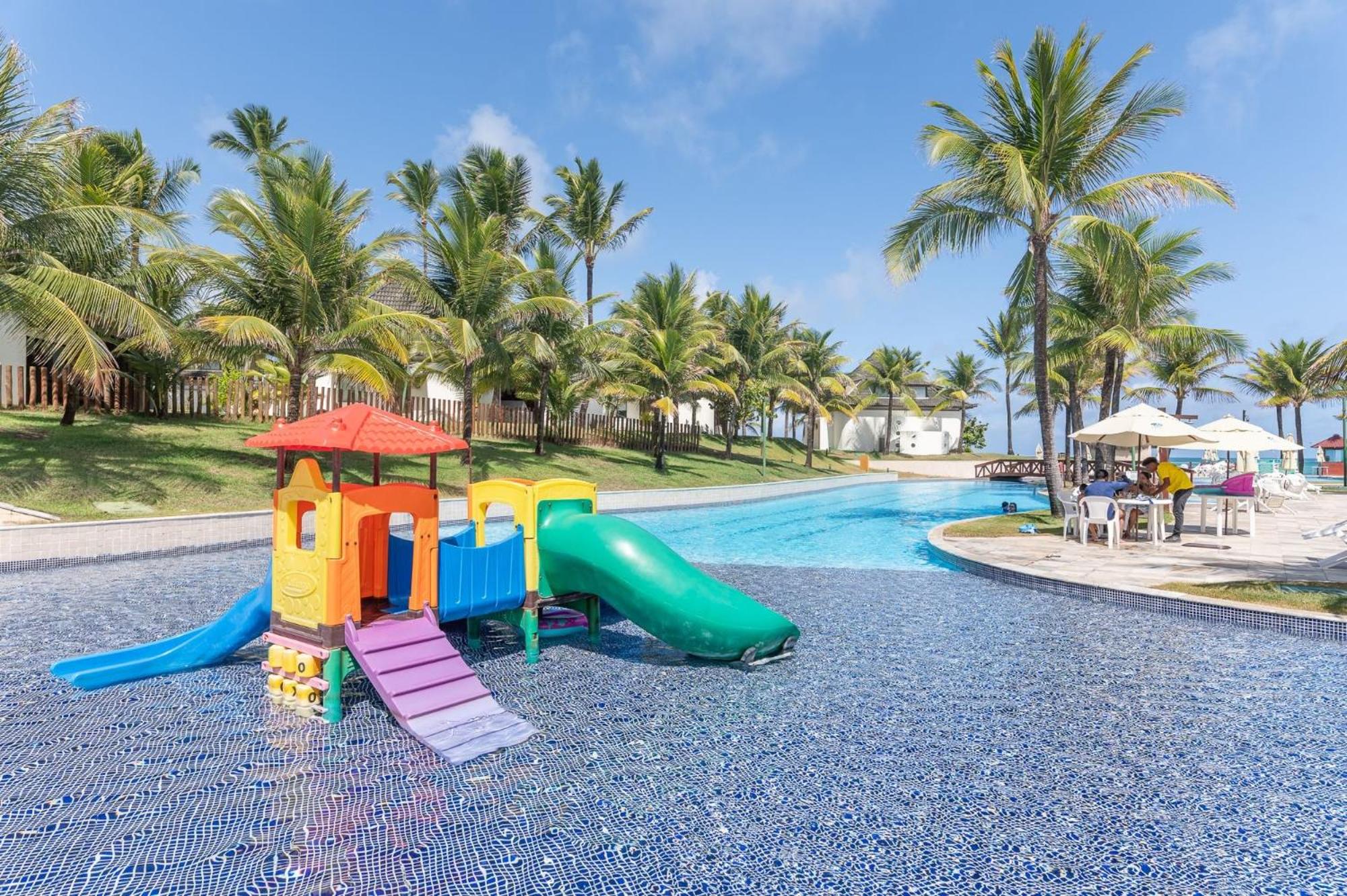 Flat ou Bangalo Luxo Beach Class Beira Mar Muro Alto