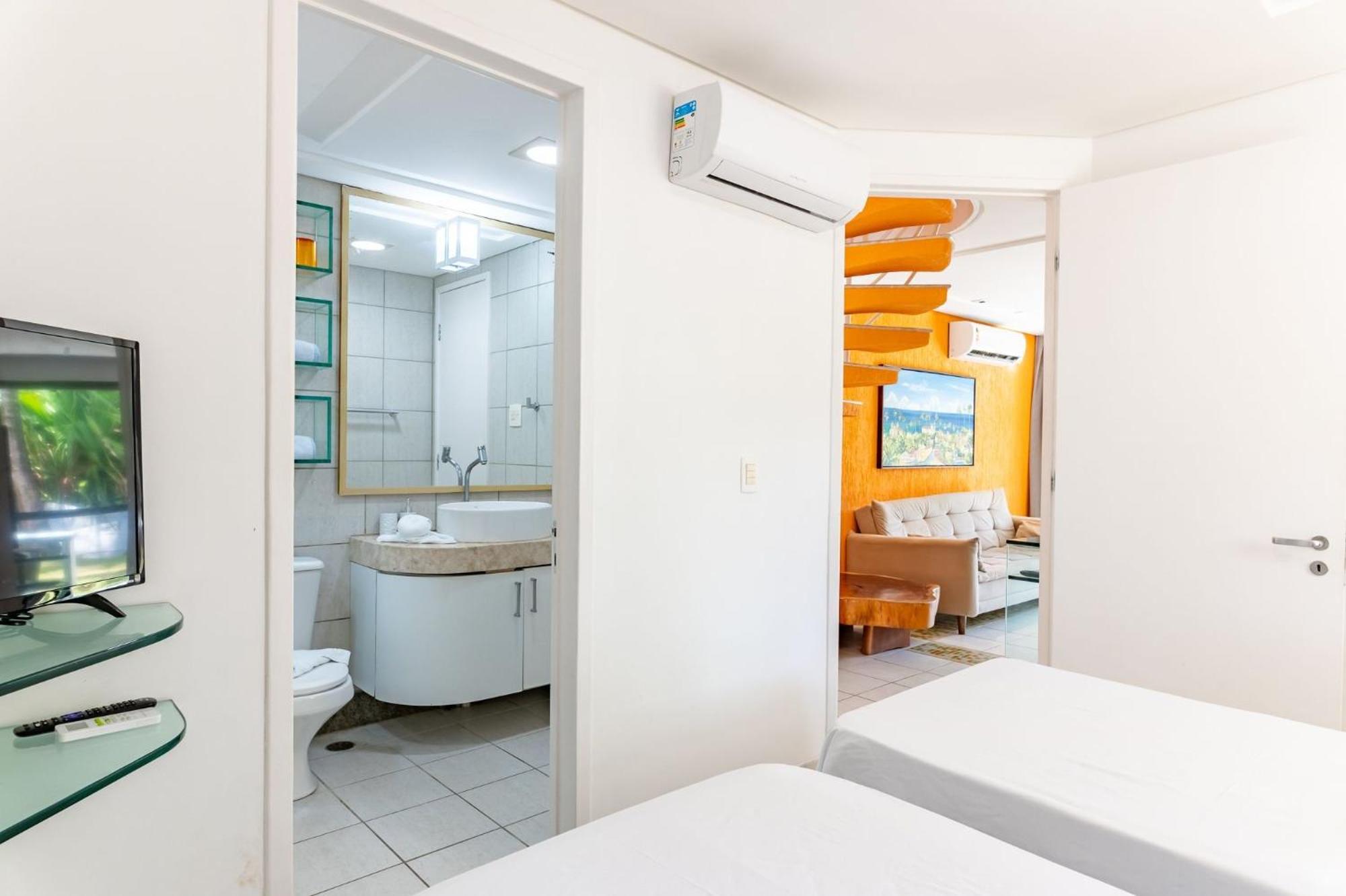 Flat ou Bangalo Luxo Beach Class Beira Mar Muro Alto