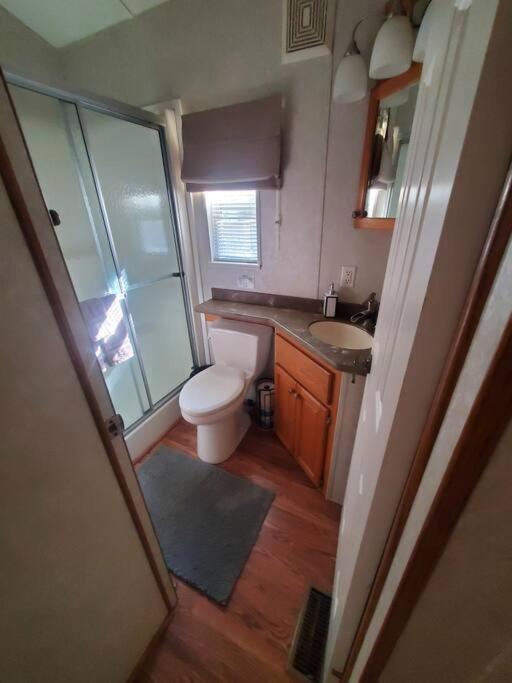 Hegerosa Shores Tiny Home view 3