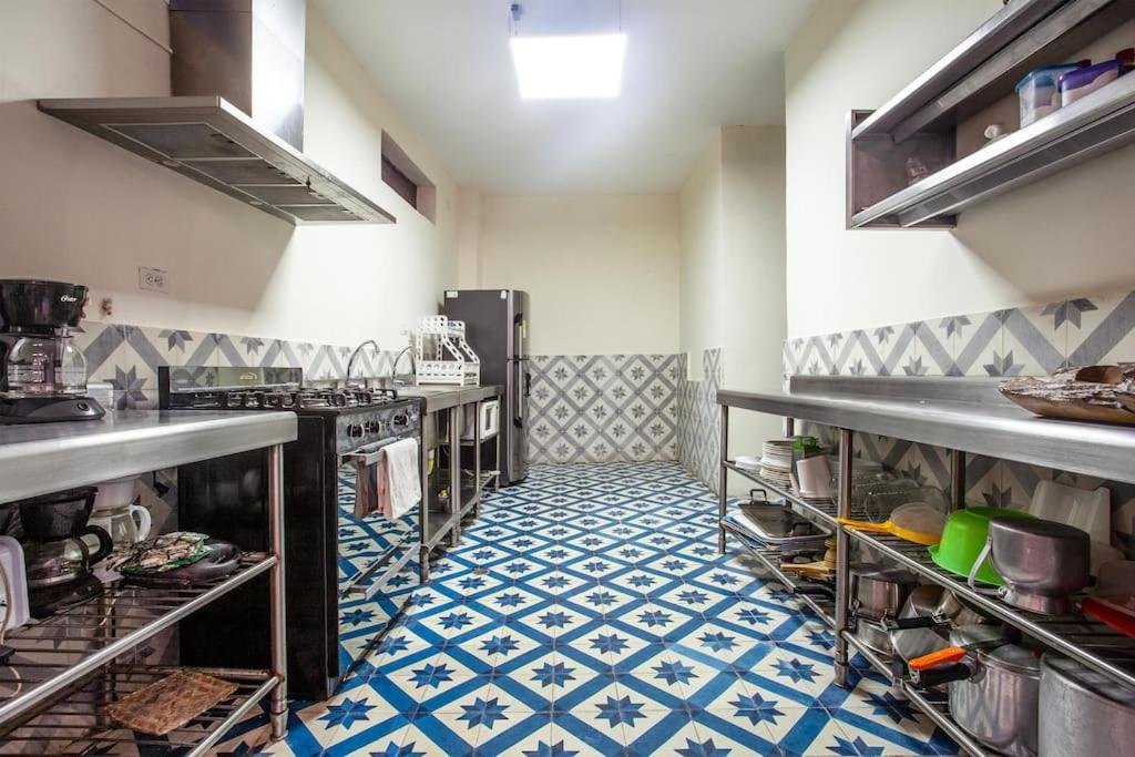Casa La Dominica, Aldaba Selection