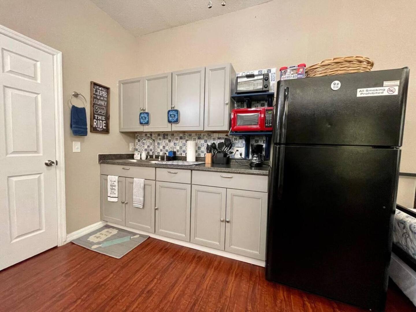 Home 6BR Near downtown