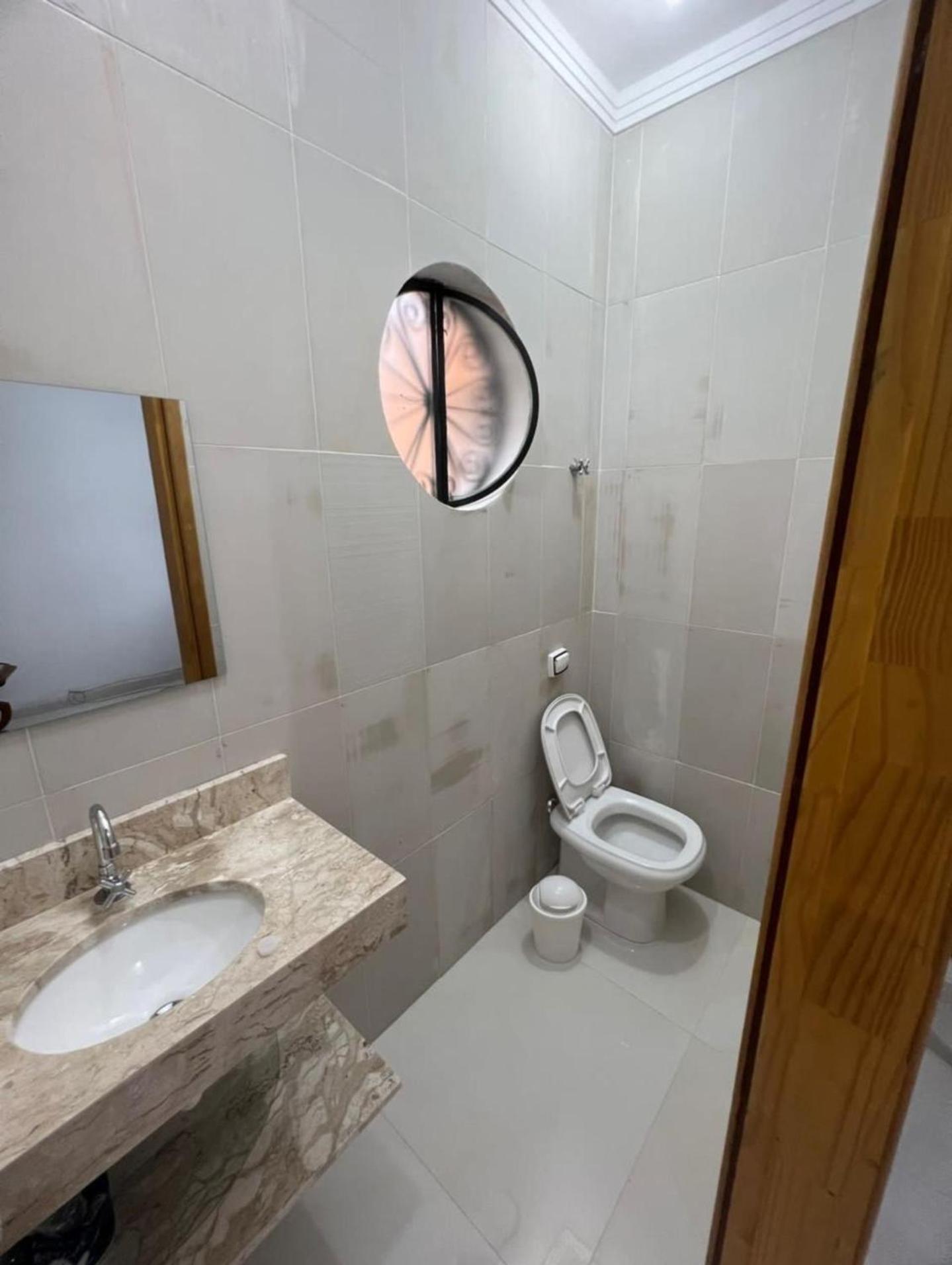 Caraguatatuba casa com piscina