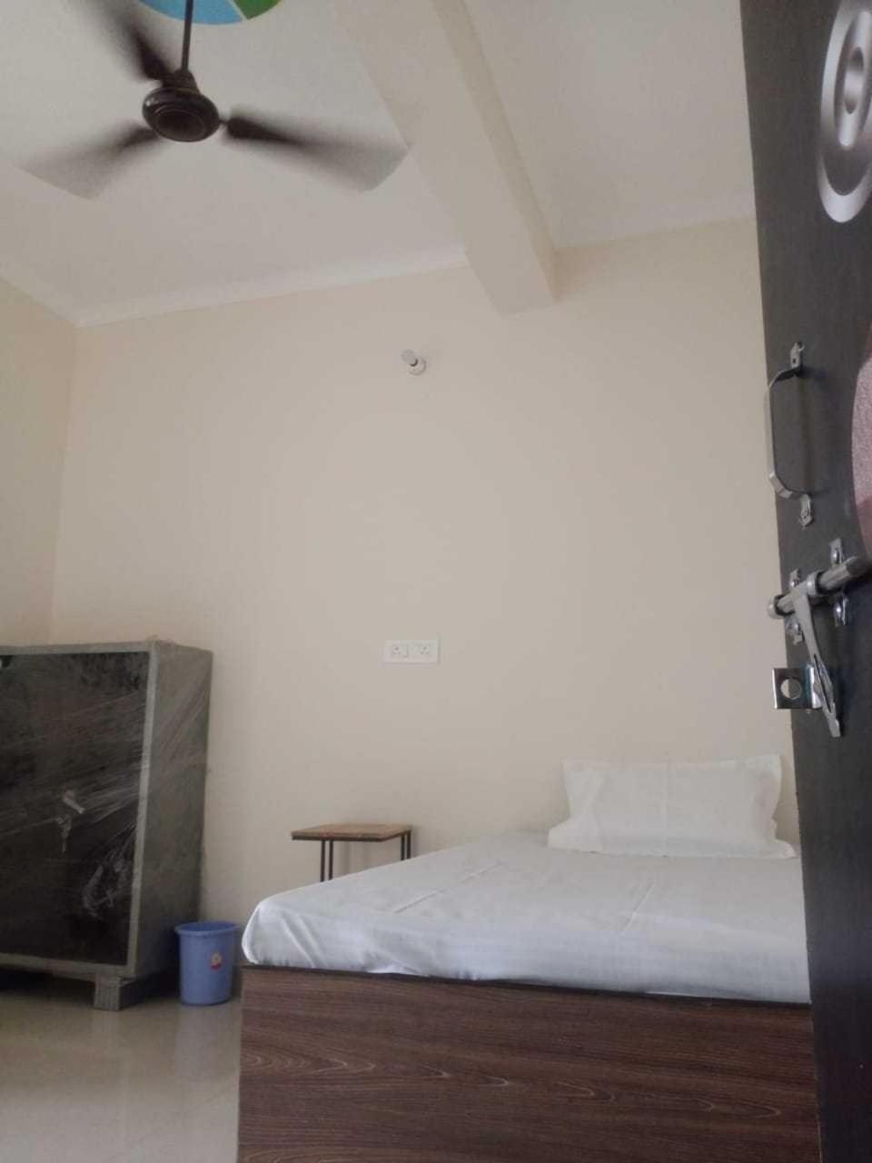 Hotel O Bhavya Guest House