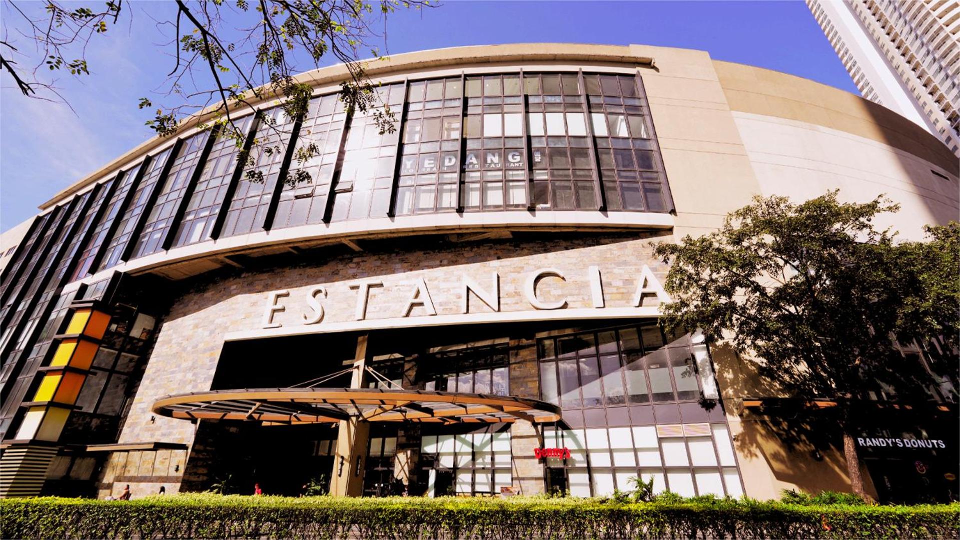 Ortigas CBD Apartment