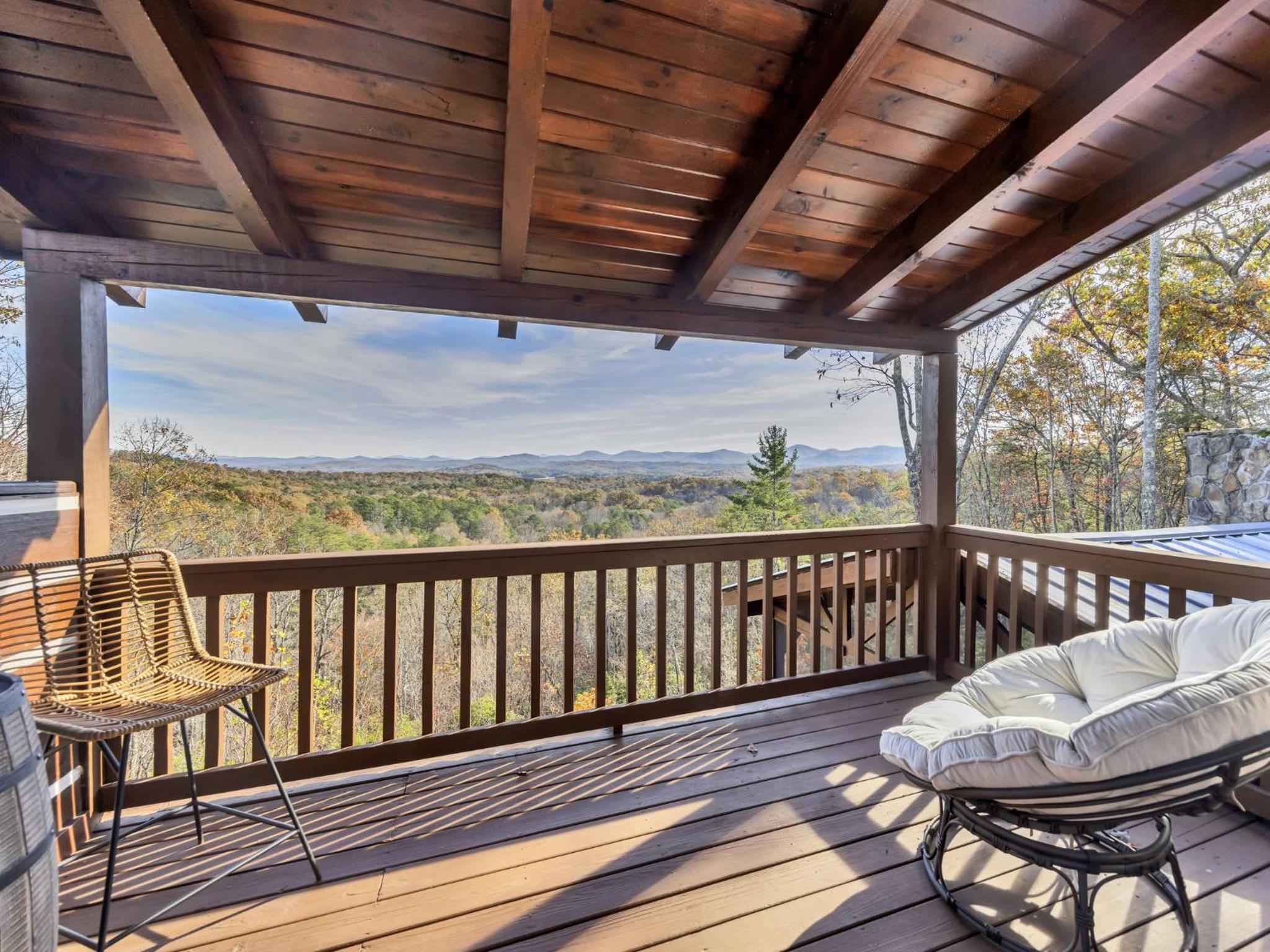 Top of the Mountain Breathtaking Views Hot Tub view 2