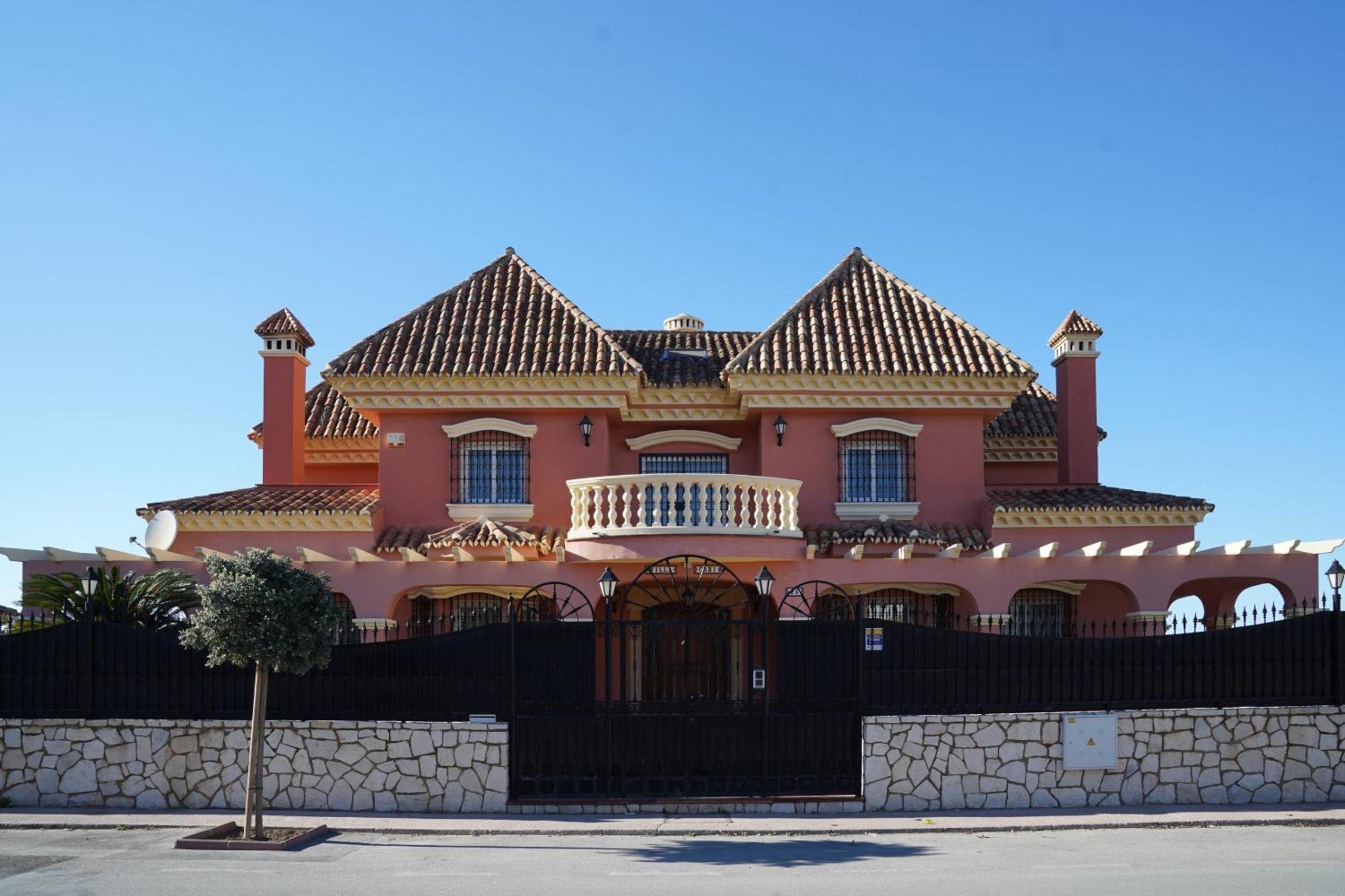 Fabulosa Villa en Alhaurin para familias con piscina privada