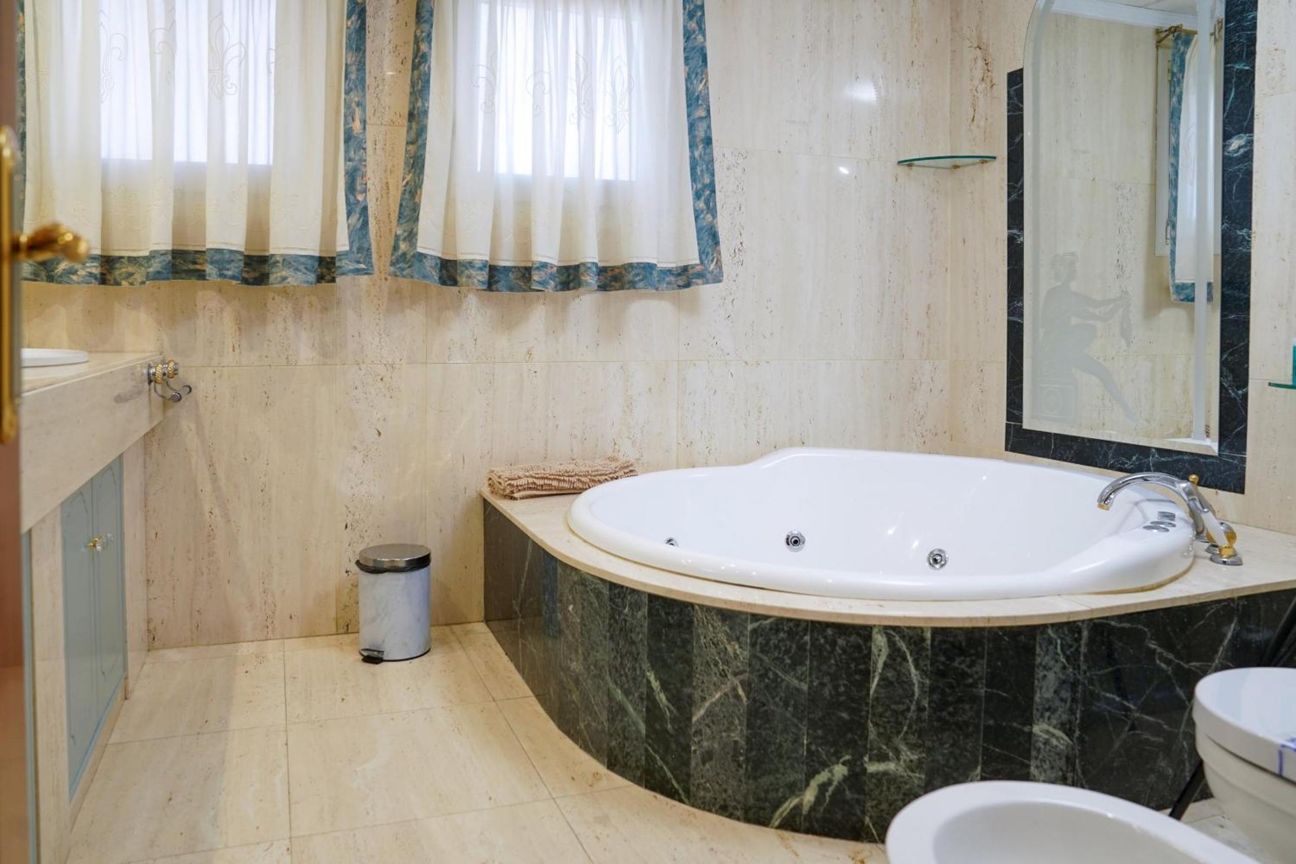 Fabulosa Villa en Alhaurin para familias con piscina privada