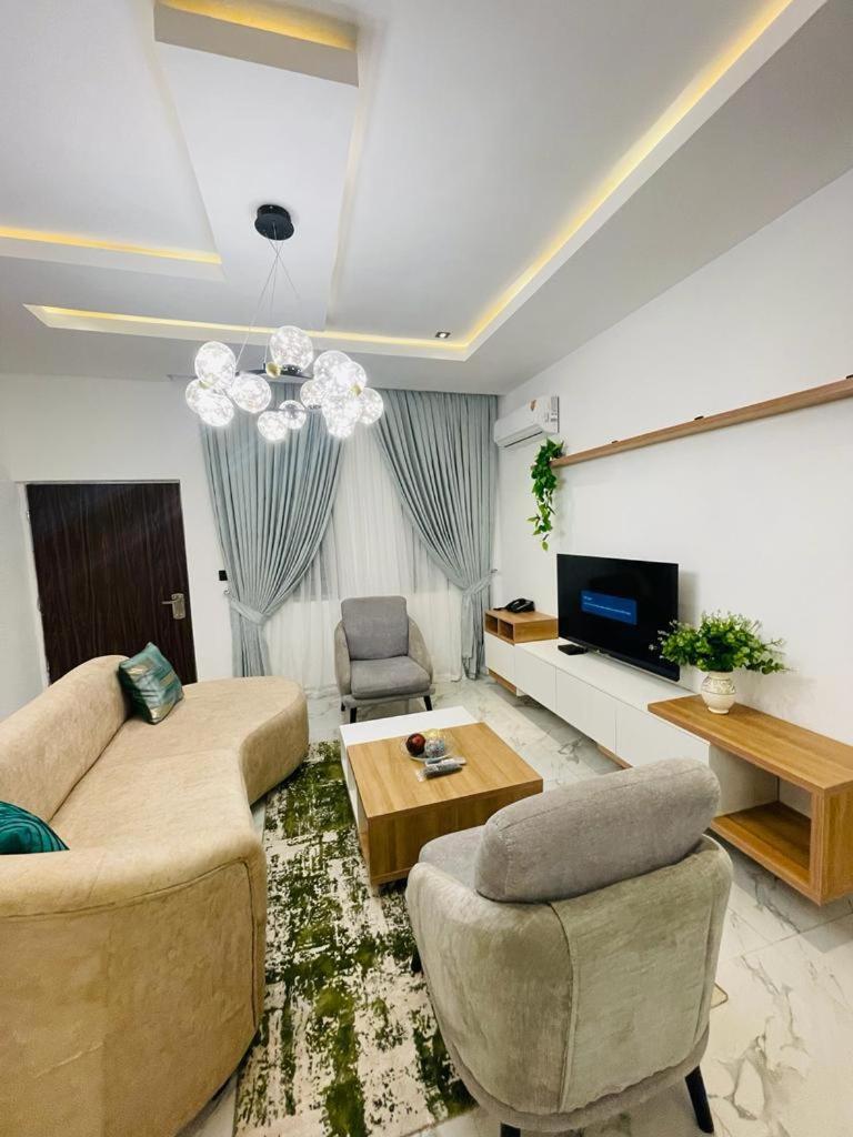 All States Apartment