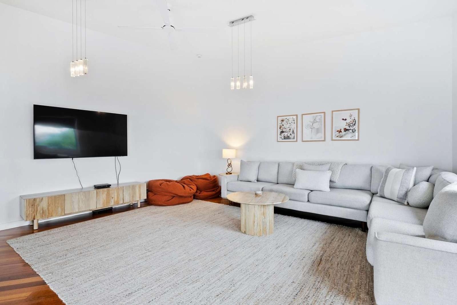 House on the Hillside with City Views Sleeps 12