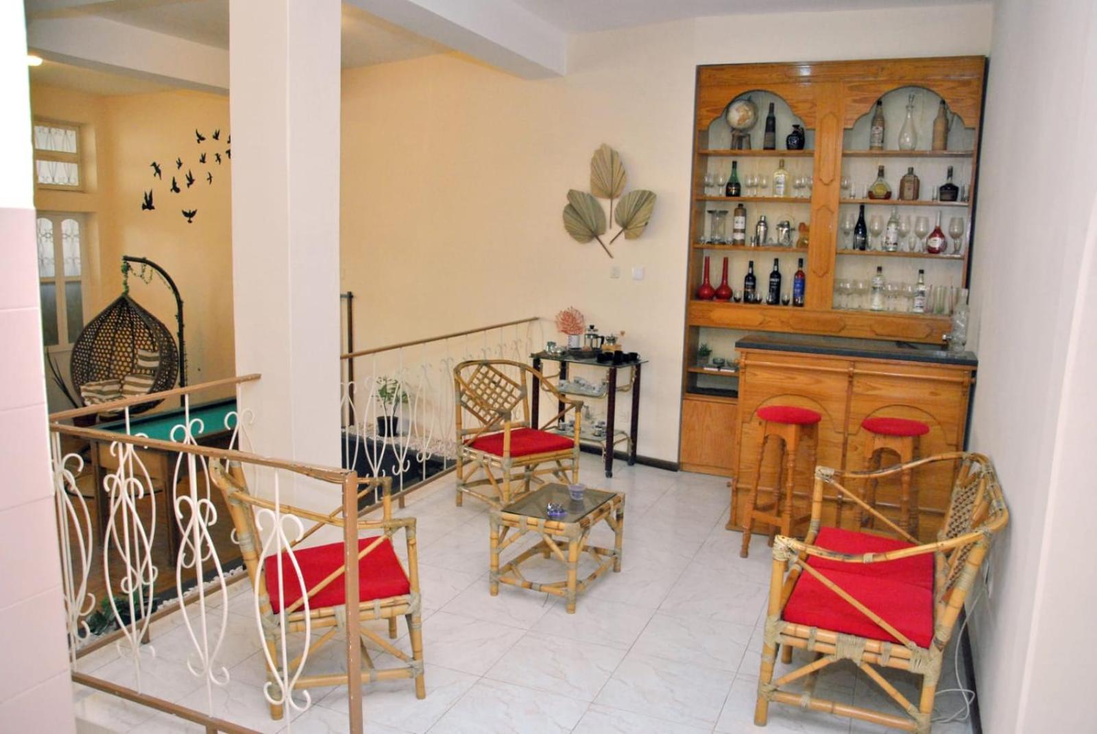 lounge