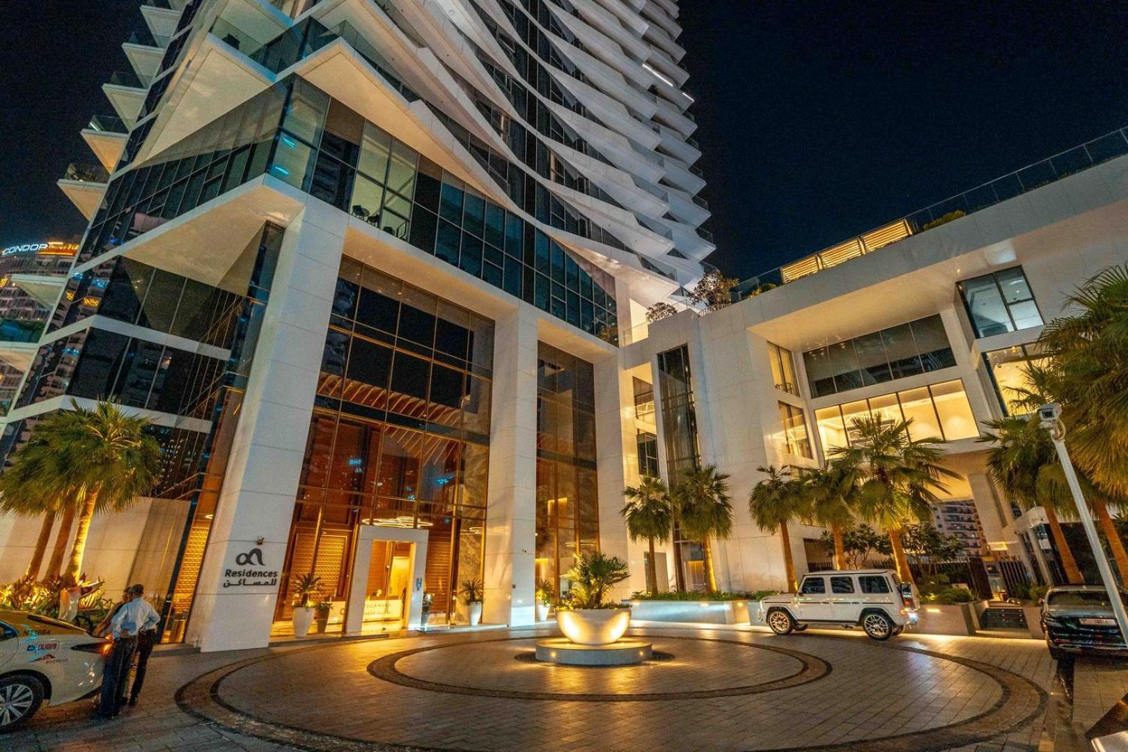 Deluxe Marina View 2BR - Stella Maris Retreat