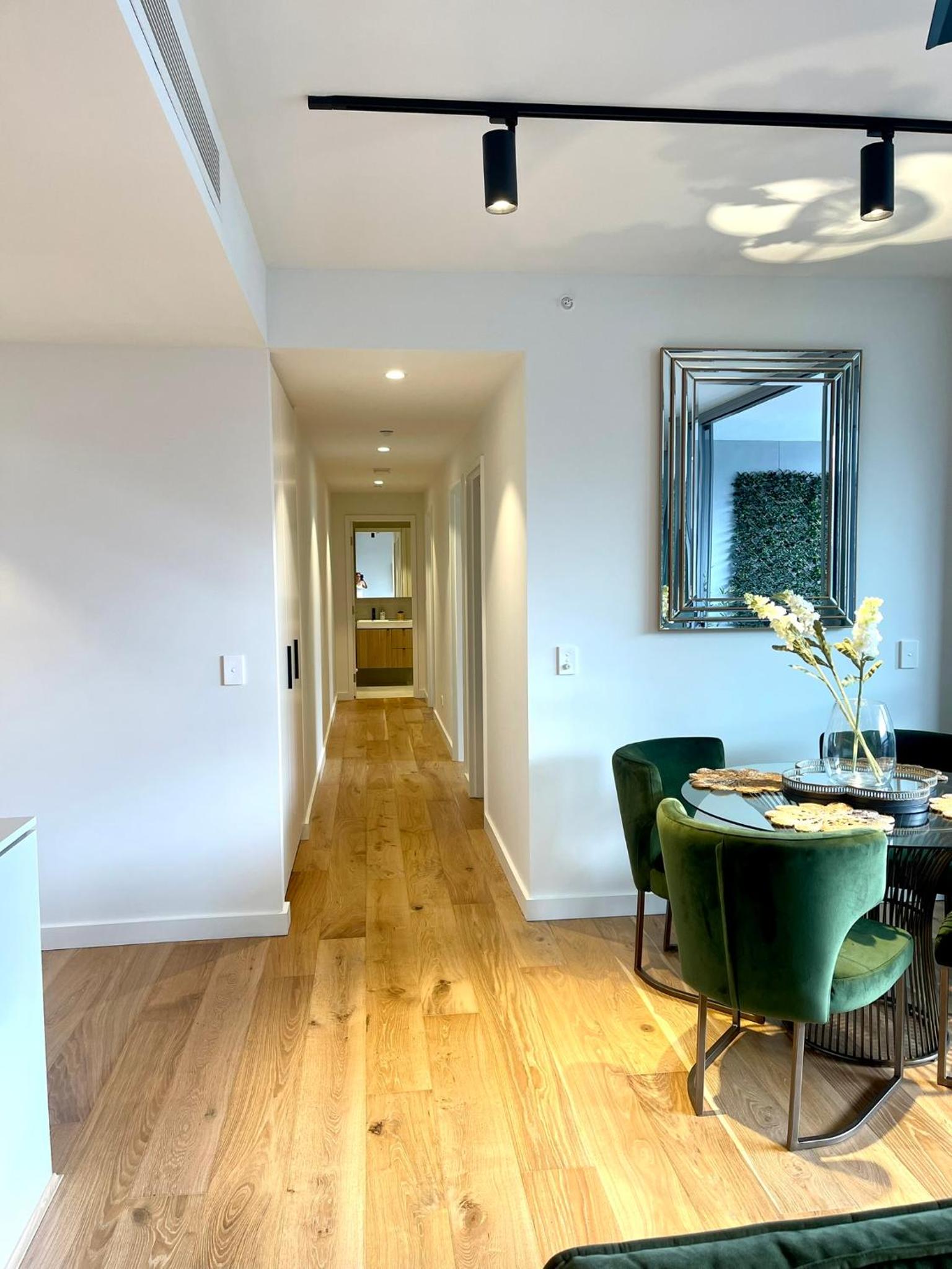 Little Lane Apartments Comfortable, Chic New Apartment in Heart Of Fremantle Features Large balcony & Free car bay