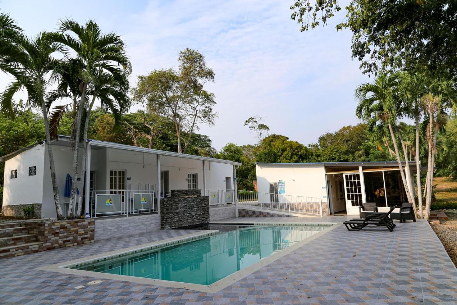 Finca Nirvana.