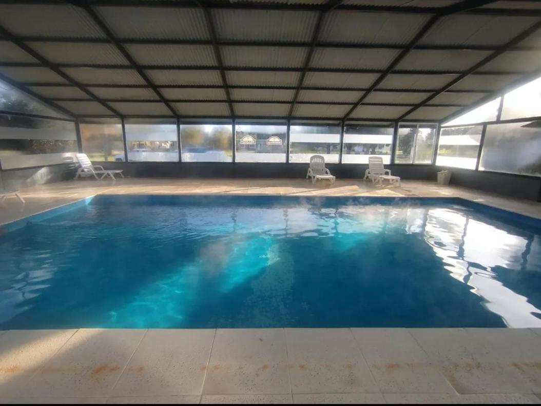 Departamento de categoría en Country club con amenities en Pilar