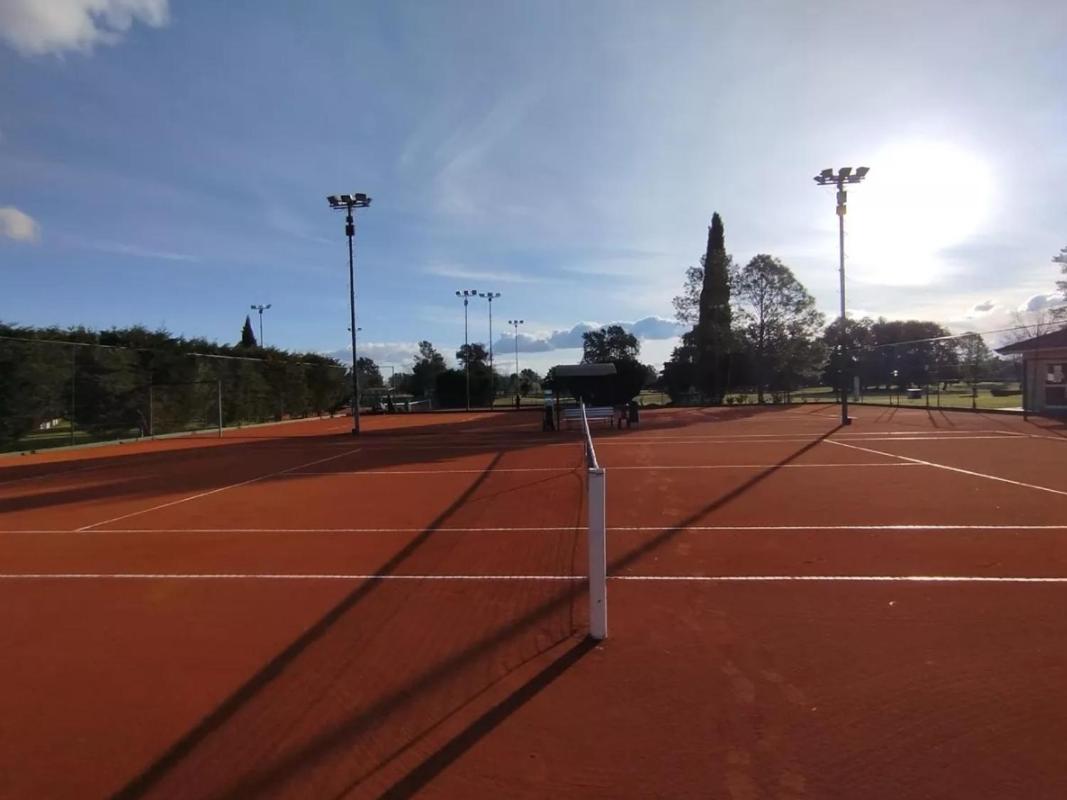 Departamento de categoría en Country club con amenities en Pilar