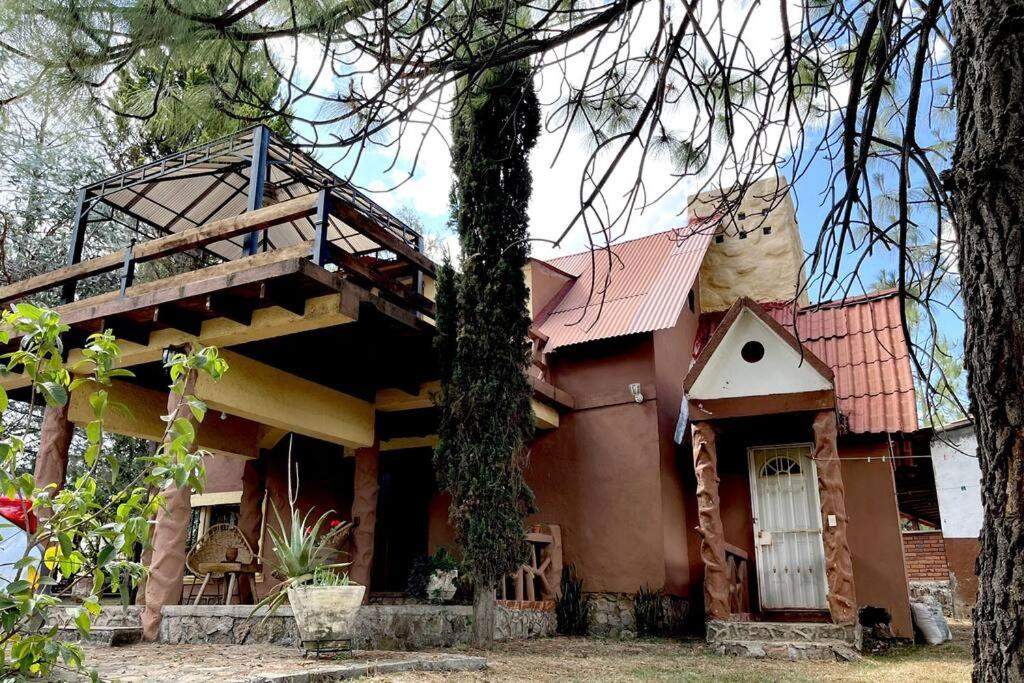 Cabaña WiFi Chimenea 15 Min de Pátzcuaro view 4