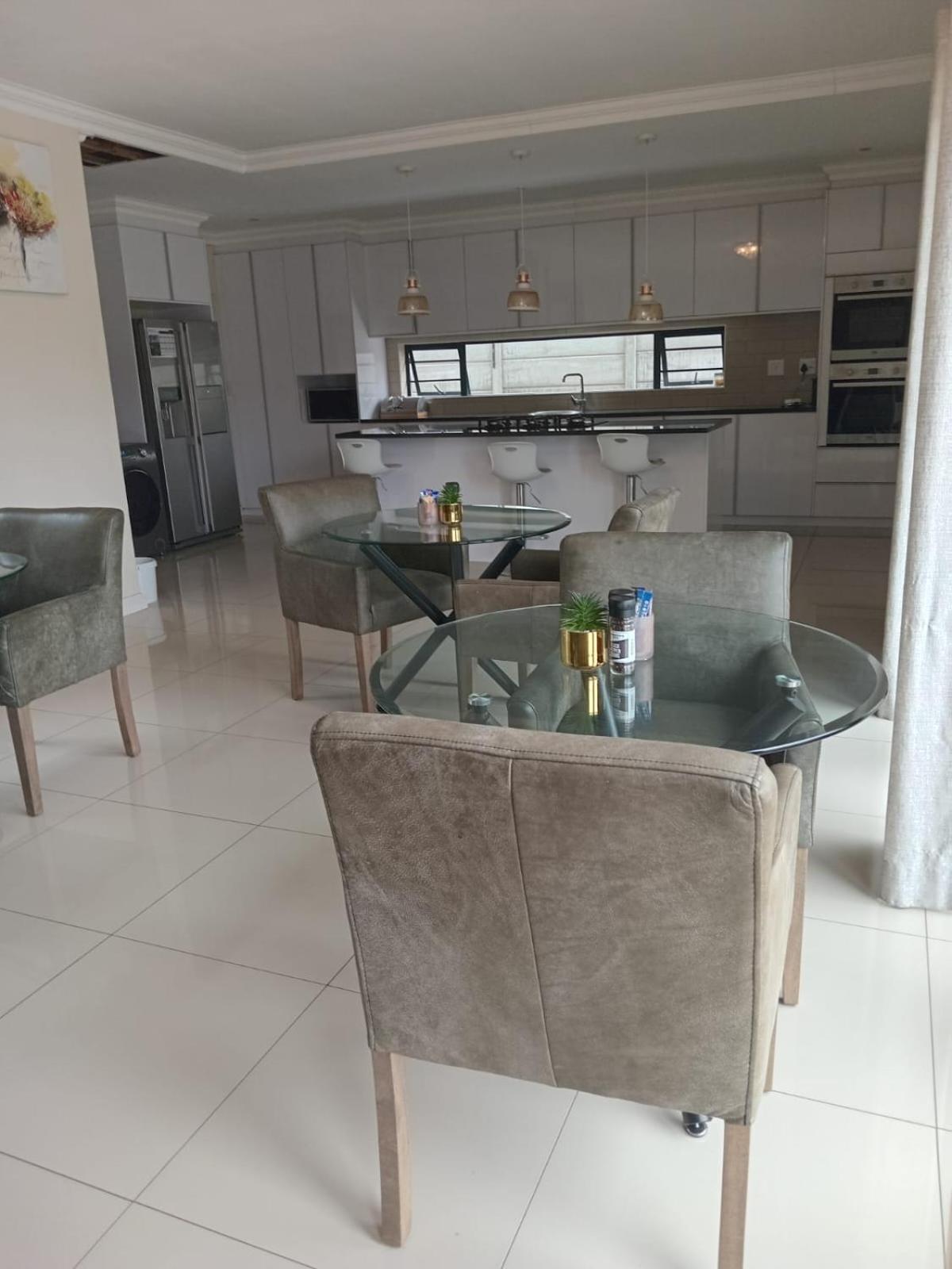 LND Luxury Apartment